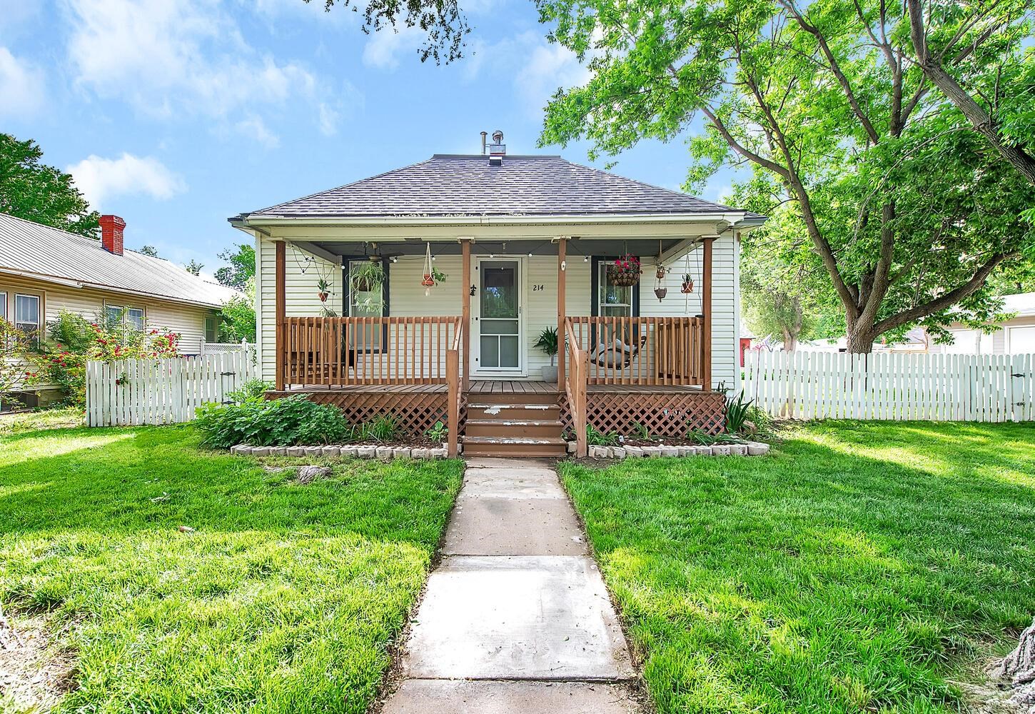 214 N Kansas St, Haven, Kansas image 2
