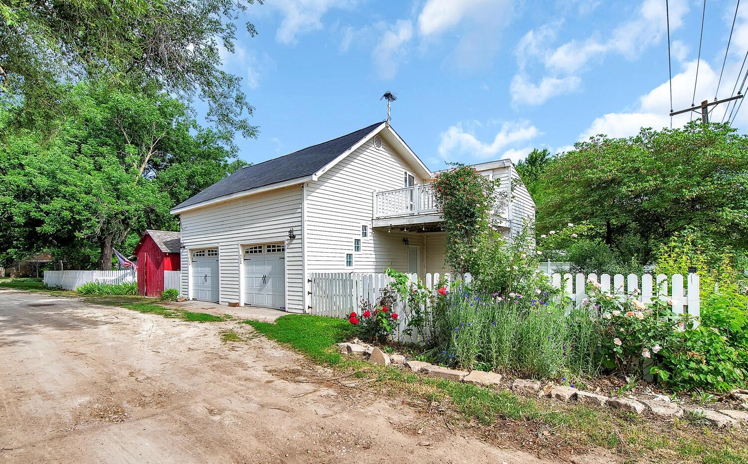214 N Kansas St, Haven, Kansas image 30