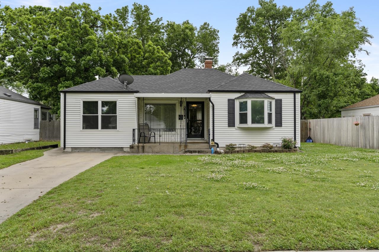 2327 E Aloma St, Wichita, Kansas image 3