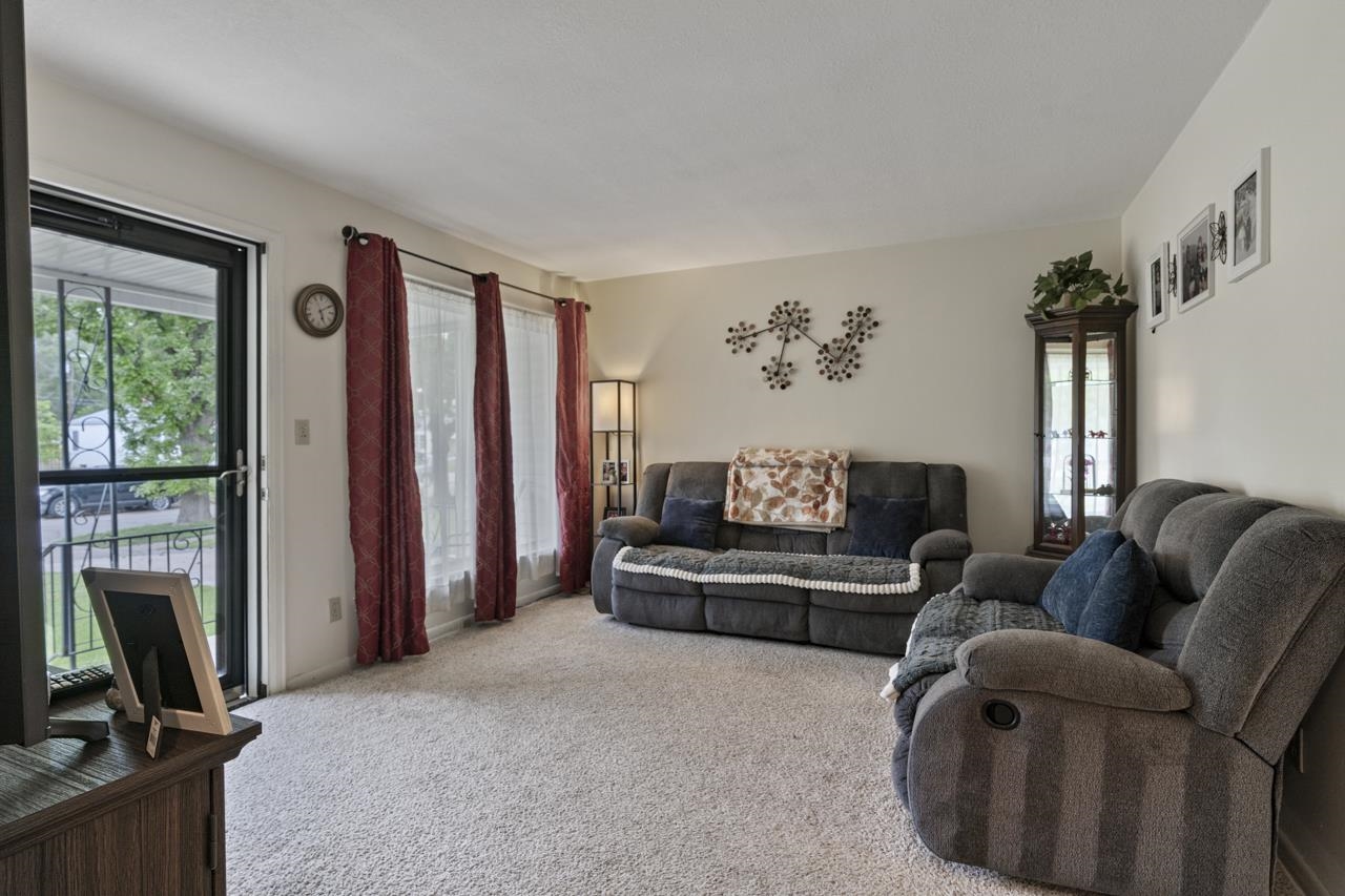 2327 E Aloma St, Wichita, Kansas image 6