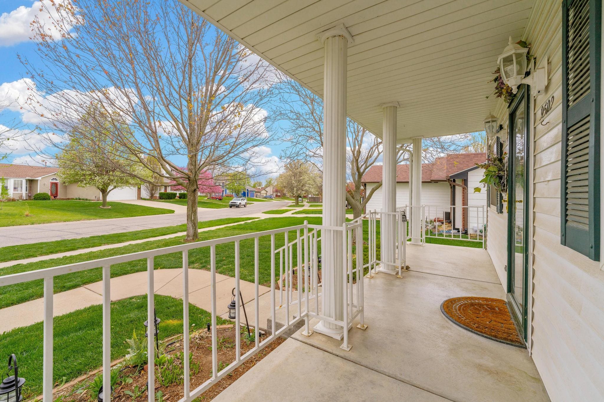 9502 E Carson St, Wichita, Kansas image 2