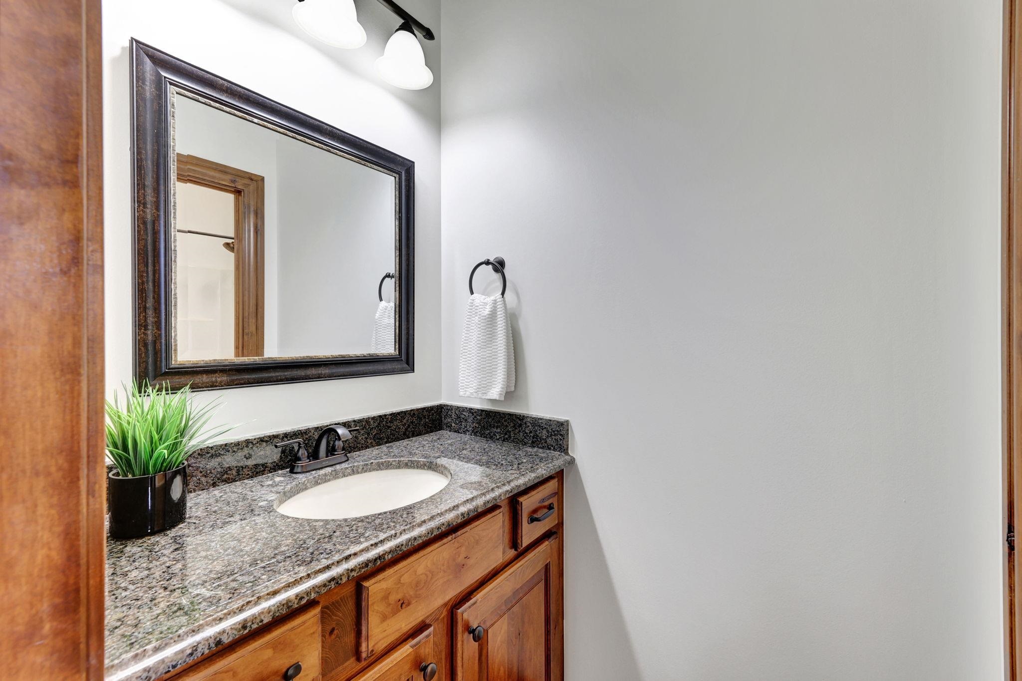 2612 N Paradise Ct, Wichita, Kansas image 17