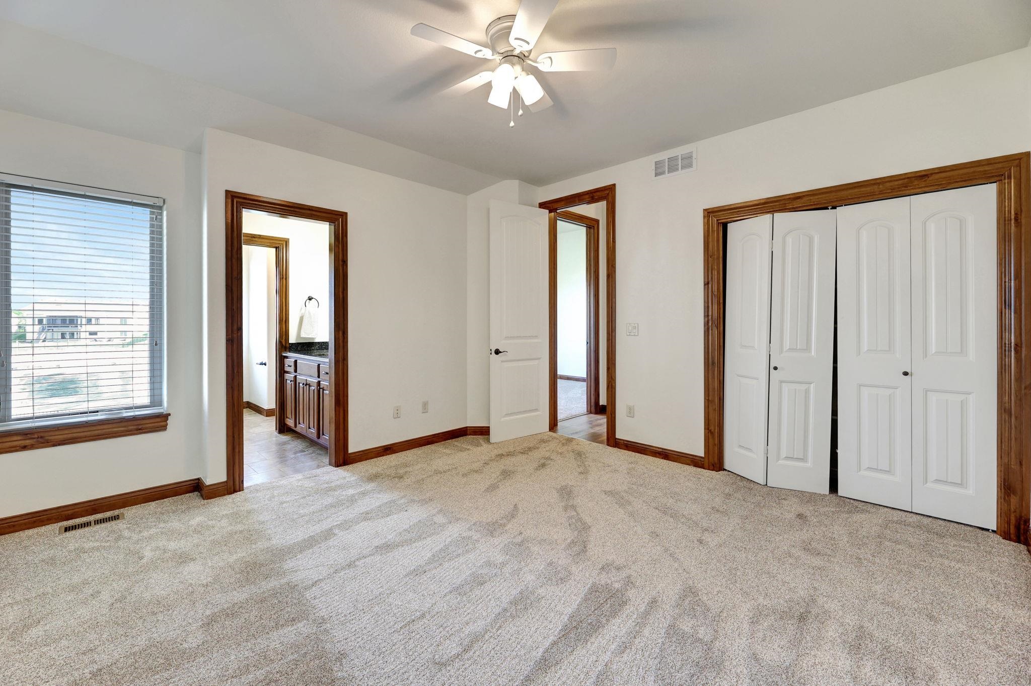 2612 N Paradise Ct, Wichita, Kansas image 16
