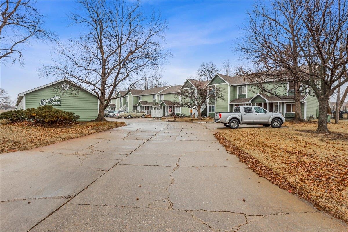 4800 W 13th St N St #207, Wichita, Kansas image 2