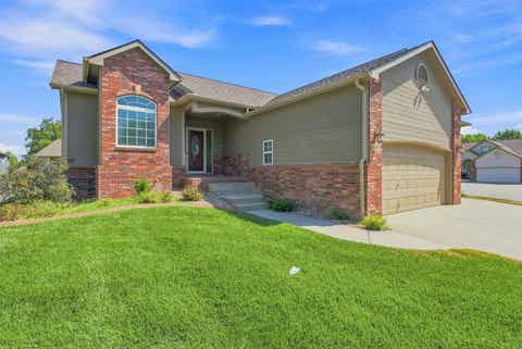 Homes For Sale - 8502 W 34th St N St<br/> Sedgwick County, Wichita, KS 67205