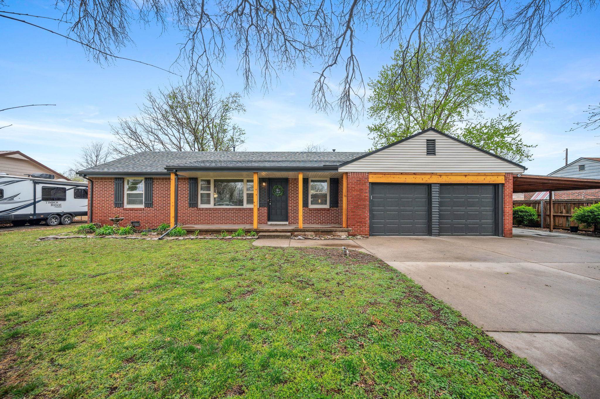 2749 N Clarence Ave, Wichita, Kansas image 1