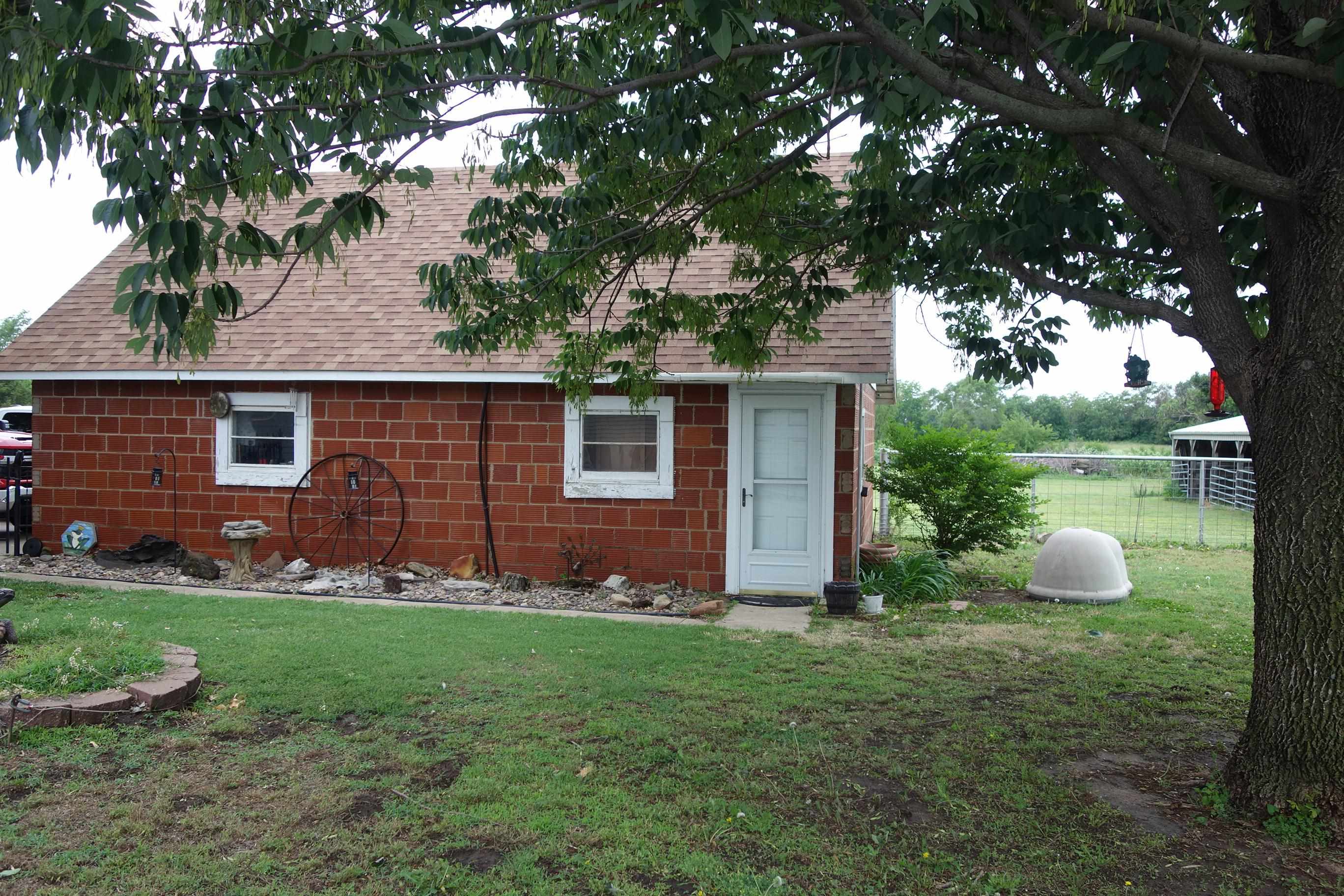 1457 N Meridian Rd, Peck, Kansas image 27