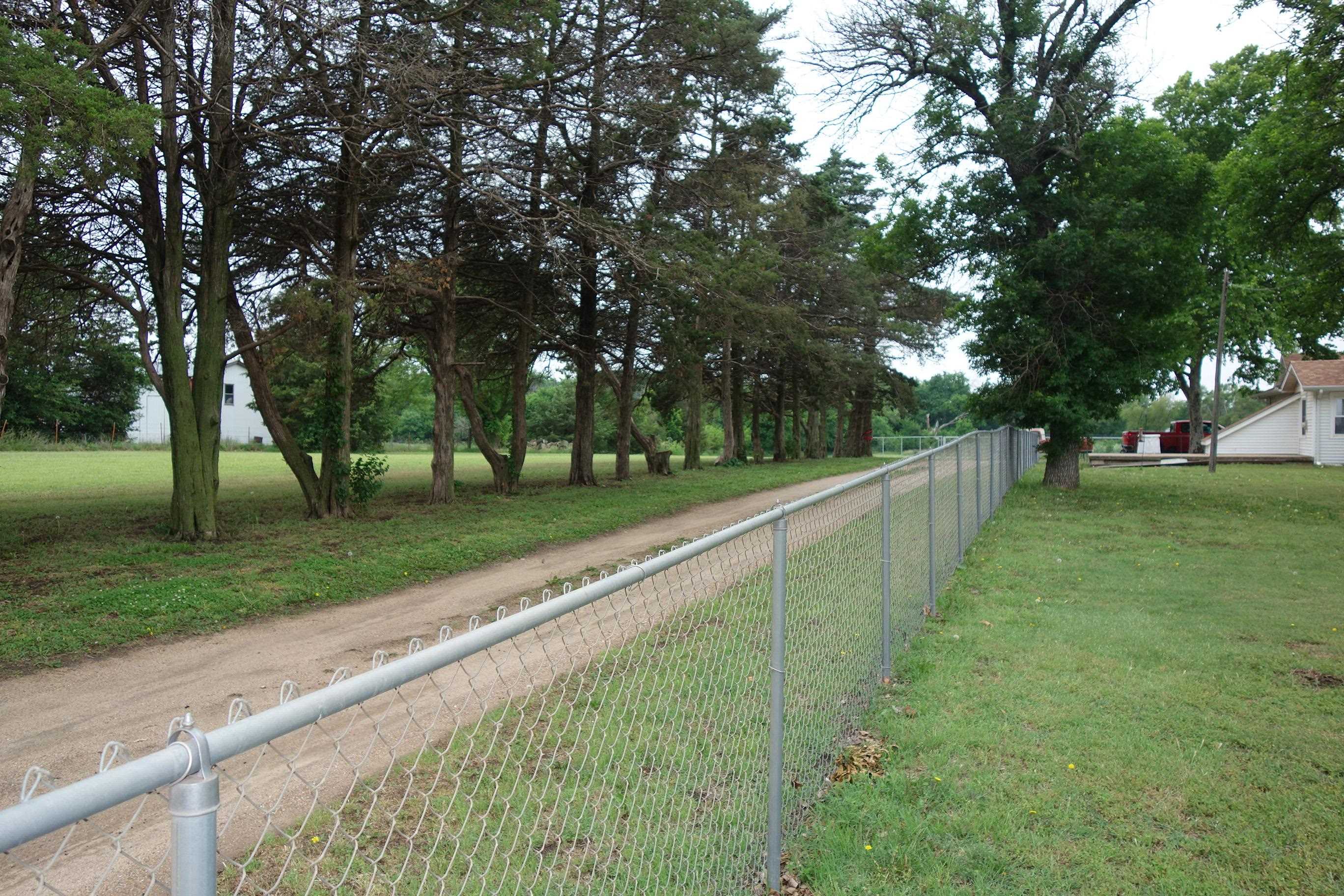1457 N Meridian Rd, Peck, Kansas image 3