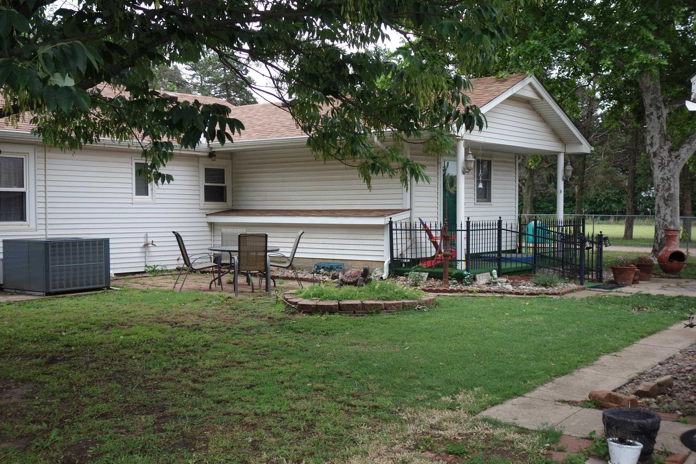1457 N Meridian Rd, Peck, Kansas image 26