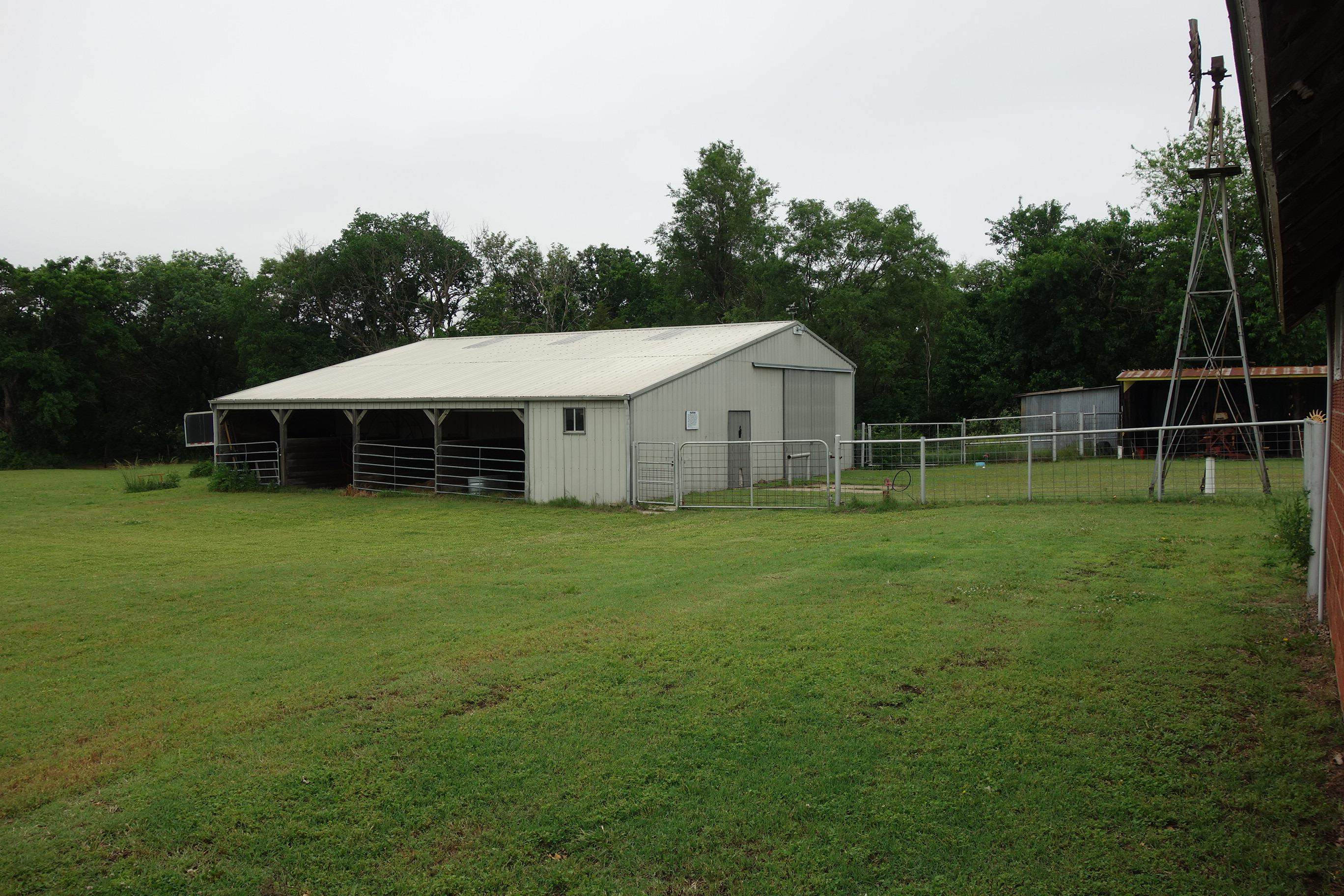 1457 N Meridian Rd, Peck, Kansas image 28