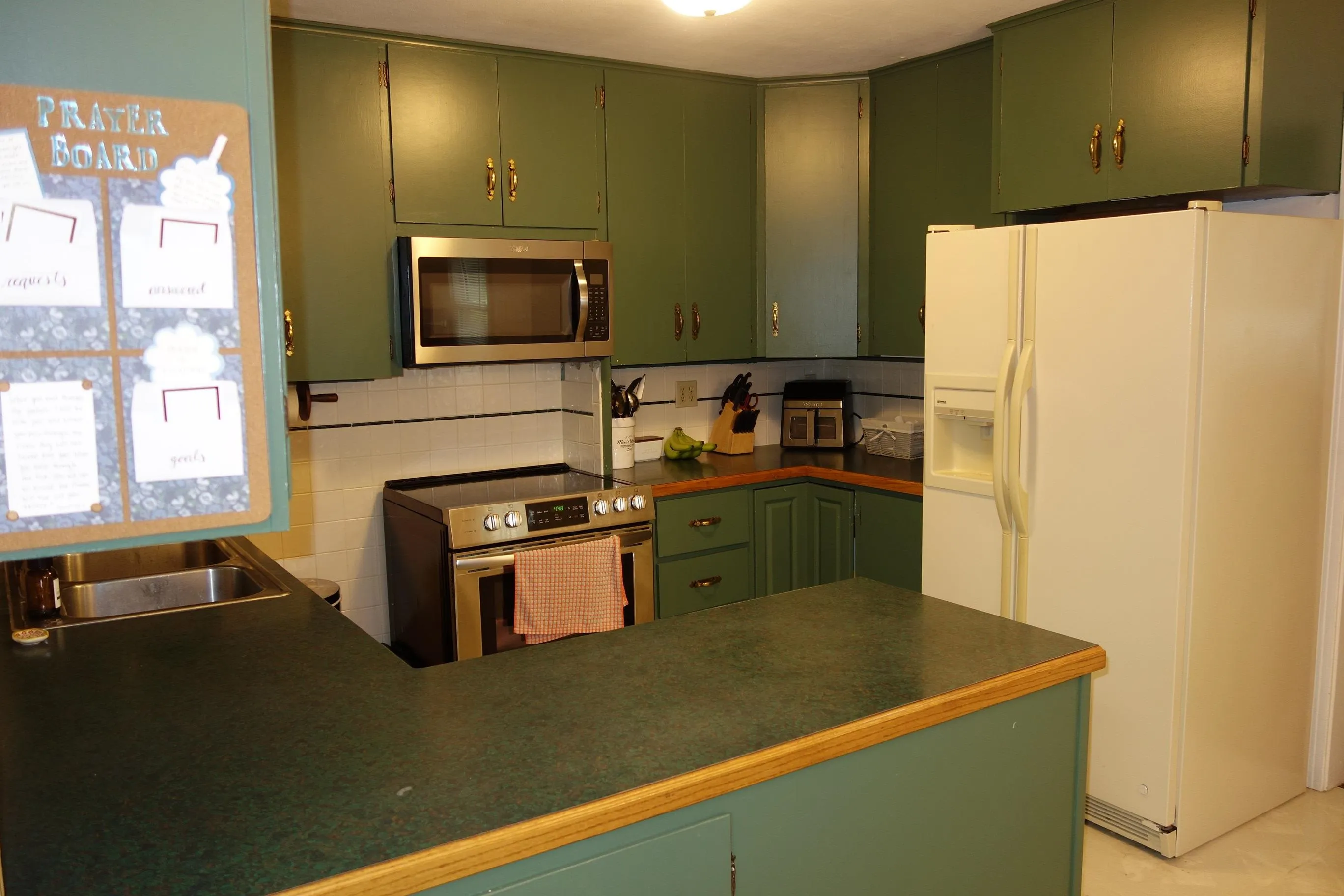 Peck, Kansas 67120, United States, 2 Bedrooms Bedrooms, ,2 BathroomsBathrooms,Residential,Pending,138505