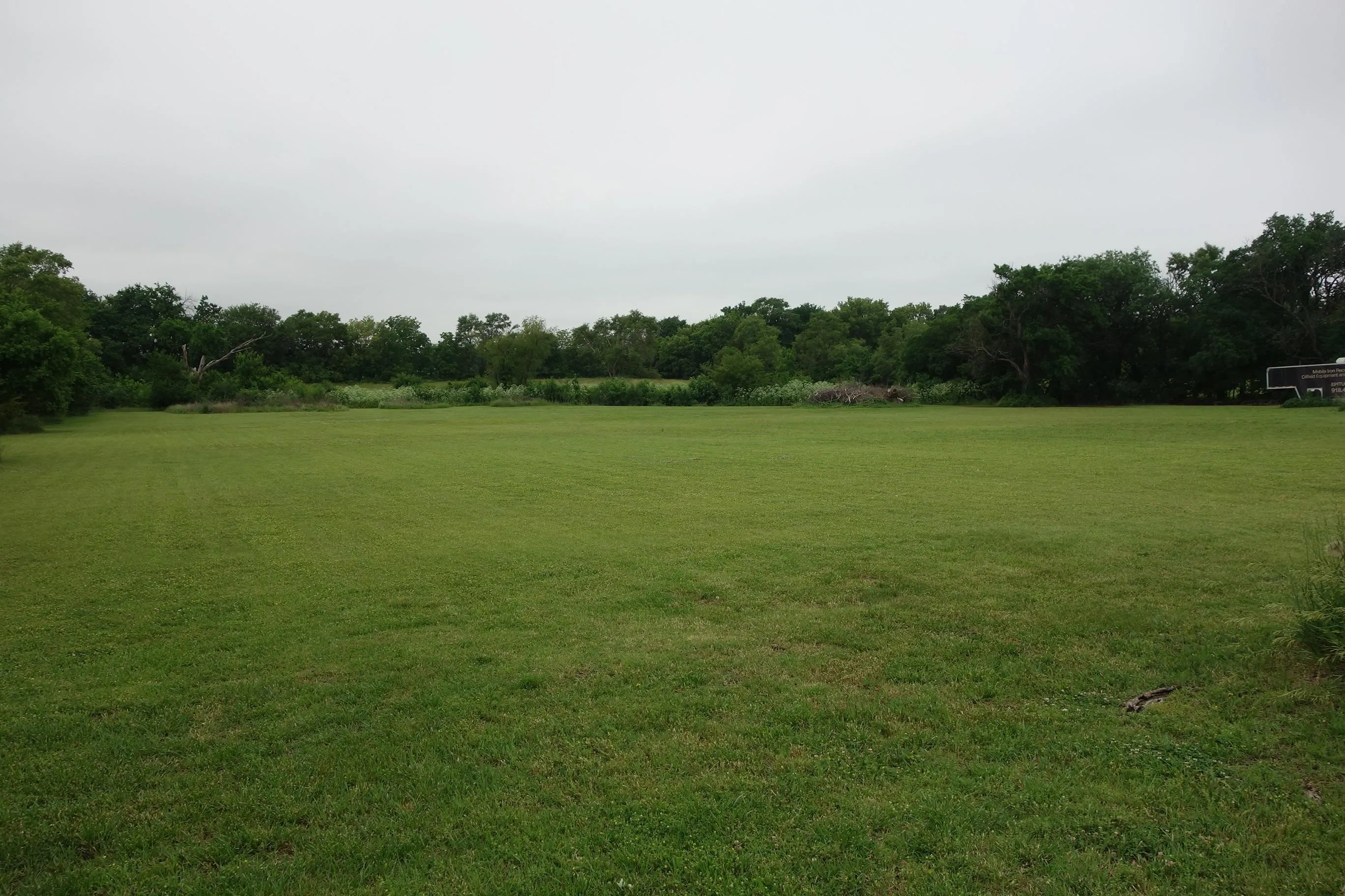 Peck, Kansas 67120, United States, 2 Bedrooms Bedrooms, ,2 BathroomsBathrooms,Residential,Pending,138505