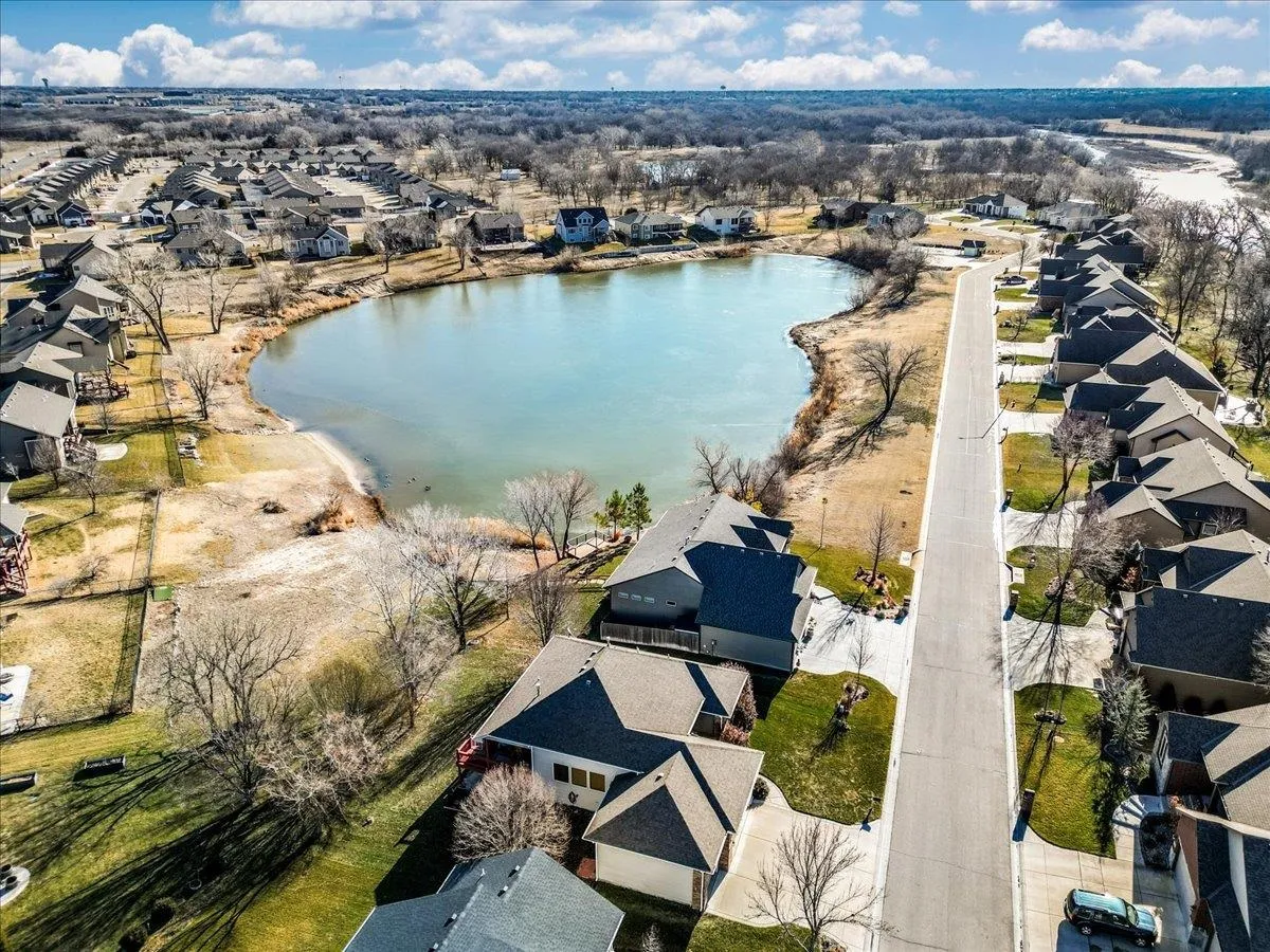 Derby, Kansas 67037, United States, 4 Bedrooms Bedrooms, ,3 BathroomsBathrooms,Residential,Active,21285