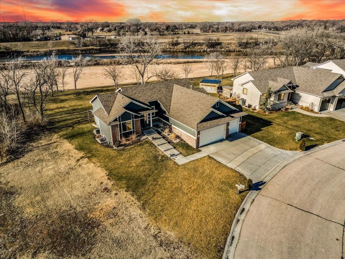 Derby, Kansas 67037, United States, 4 Bedrooms Bedrooms, ,3 BathroomsBathrooms,Residential,Active,21285 Derby, Kansas 67037, United States, 4 Bedrooms Bedrooms, ,3 BathroomsBathrooms,Residential,Active,21285