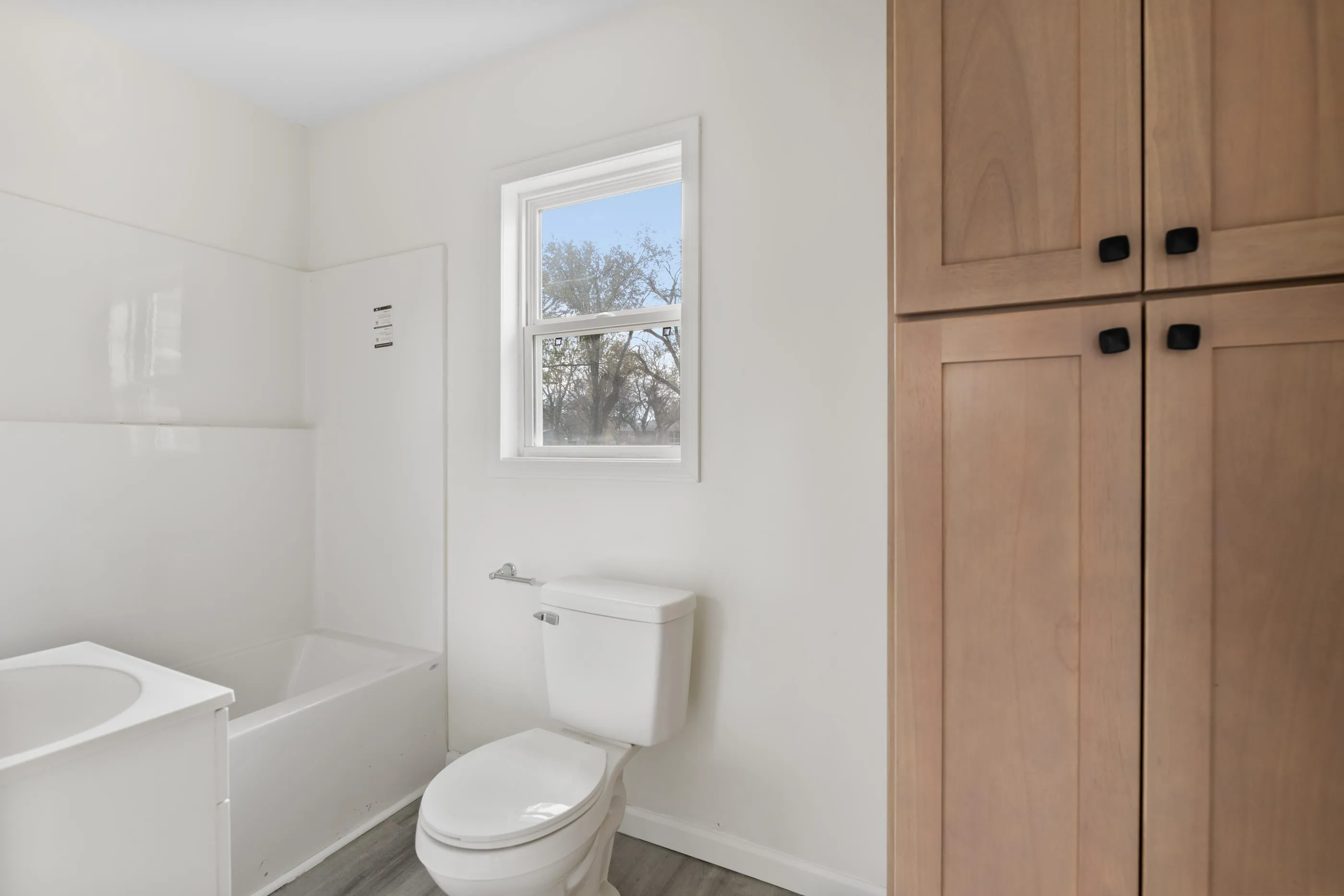 Wichita, Kansas 67217, United States, 3 Bedrooms Bedrooms, ,1 BathroomBathrooms,Residential,Active,245998