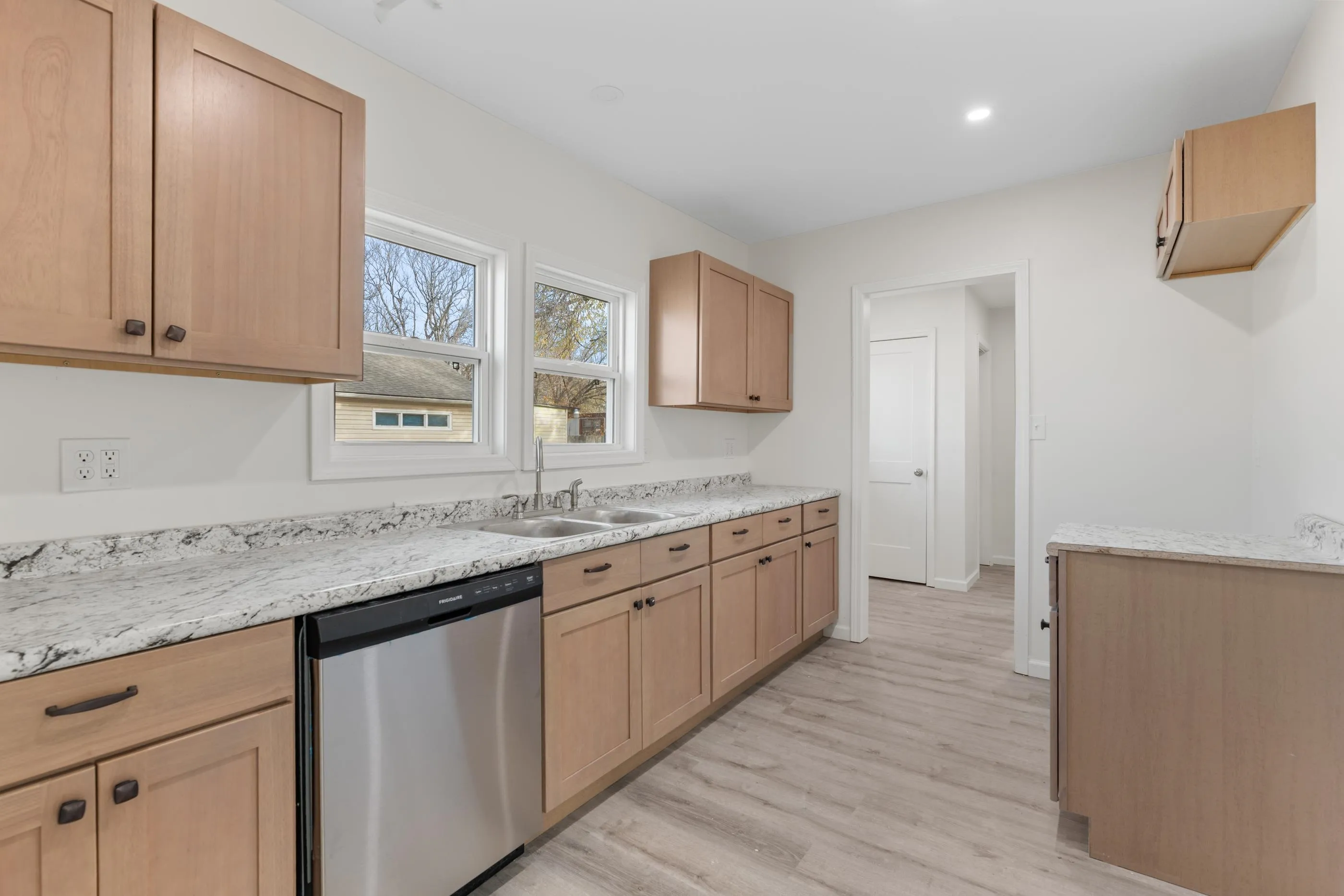 Wichita, Kansas 67217, United States, 3 Bedrooms Bedrooms, ,1 BathroomBathrooms,Residential,Active,245998