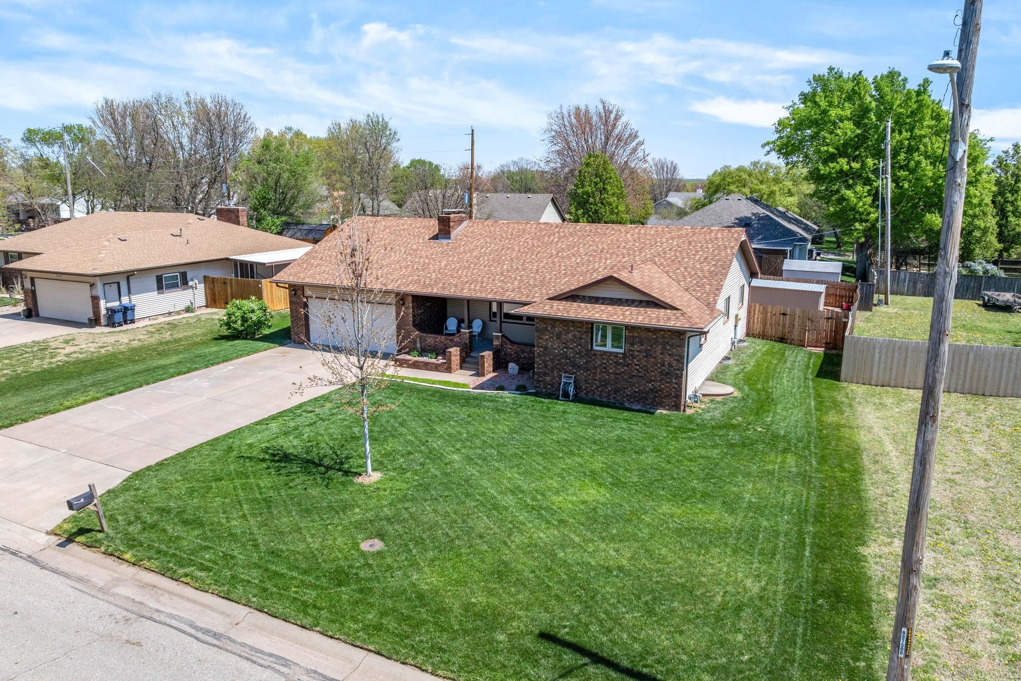 2204 Hazlett St, El Dorado, Kansas image 6