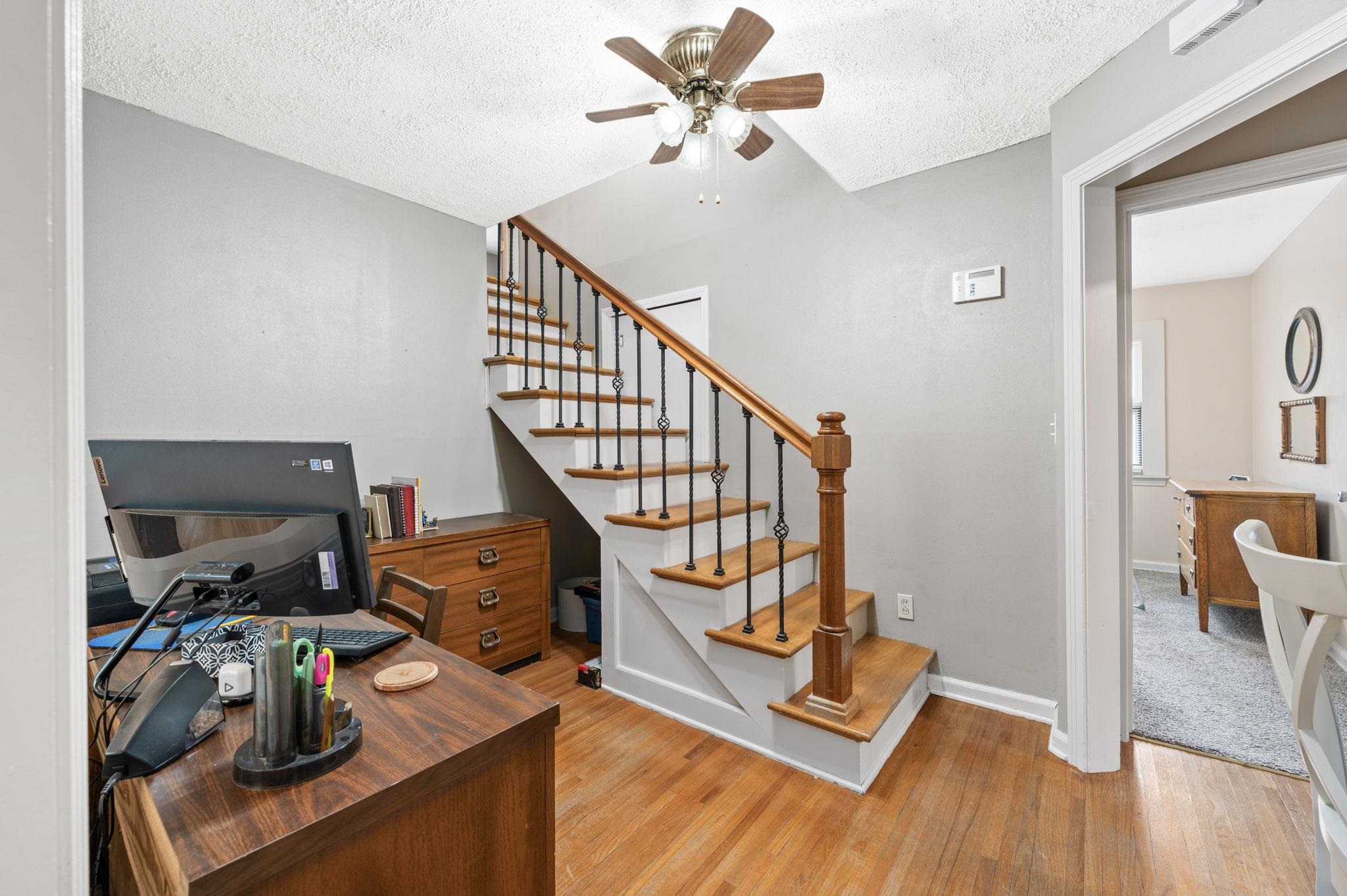 Wichita, Kansas 67203, United States, 4 Bedrooms Bedrooms, ,3 BathroomsBathrooms,Residential,Pending,54557