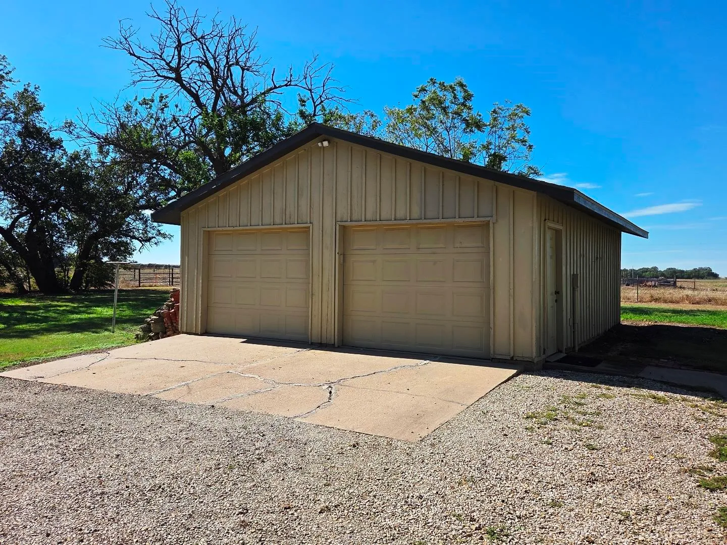 Peabody, Kansas 66866, United States, 3 Bedrooms Bedrooms, ,3 BathroomsBathrooms,Residential,Active,228632