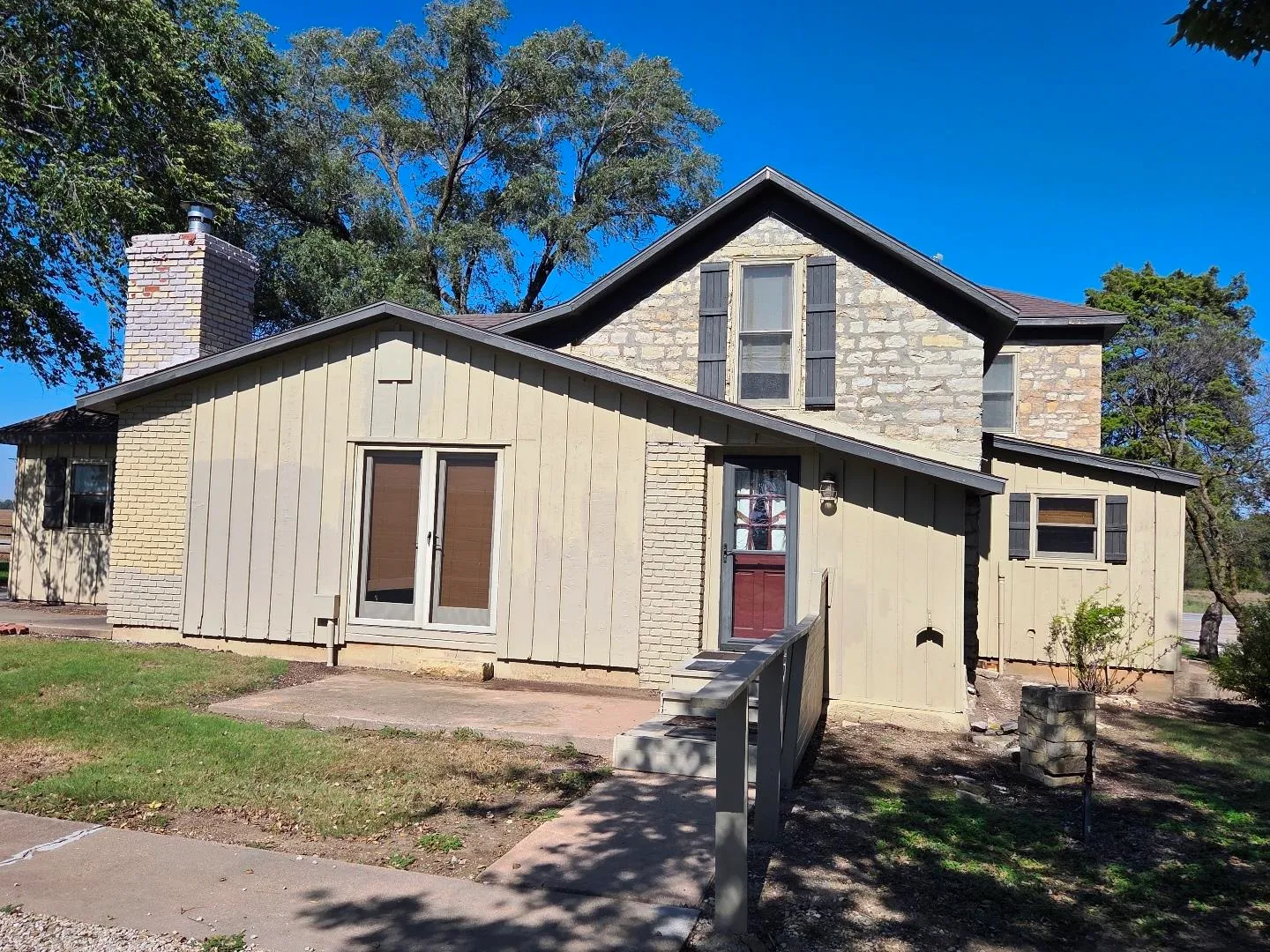 Peabody, Kansas 66866, United States, 3 Bedrooms Bedrooms, ,3 BathroomsBathrooms,Residential,Active,228632