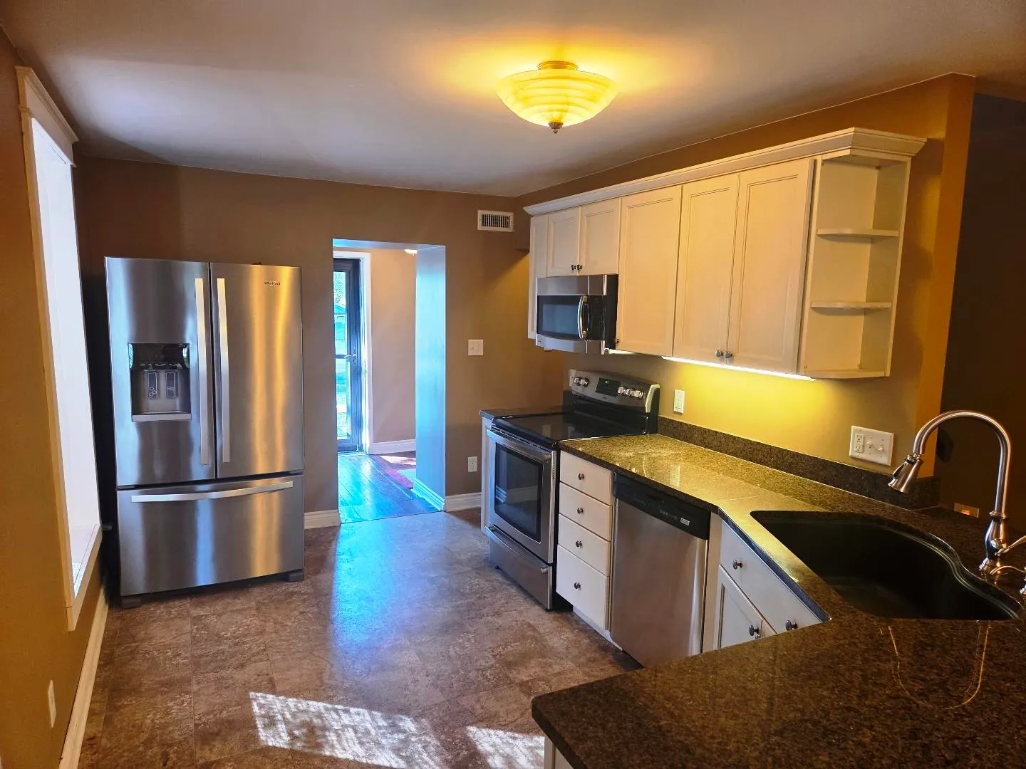 Peabody, Kansas 66866, United States, 3 Bedrooms Bedrooms, ,3 BathroomsBathrooms,Residential,Active,228632