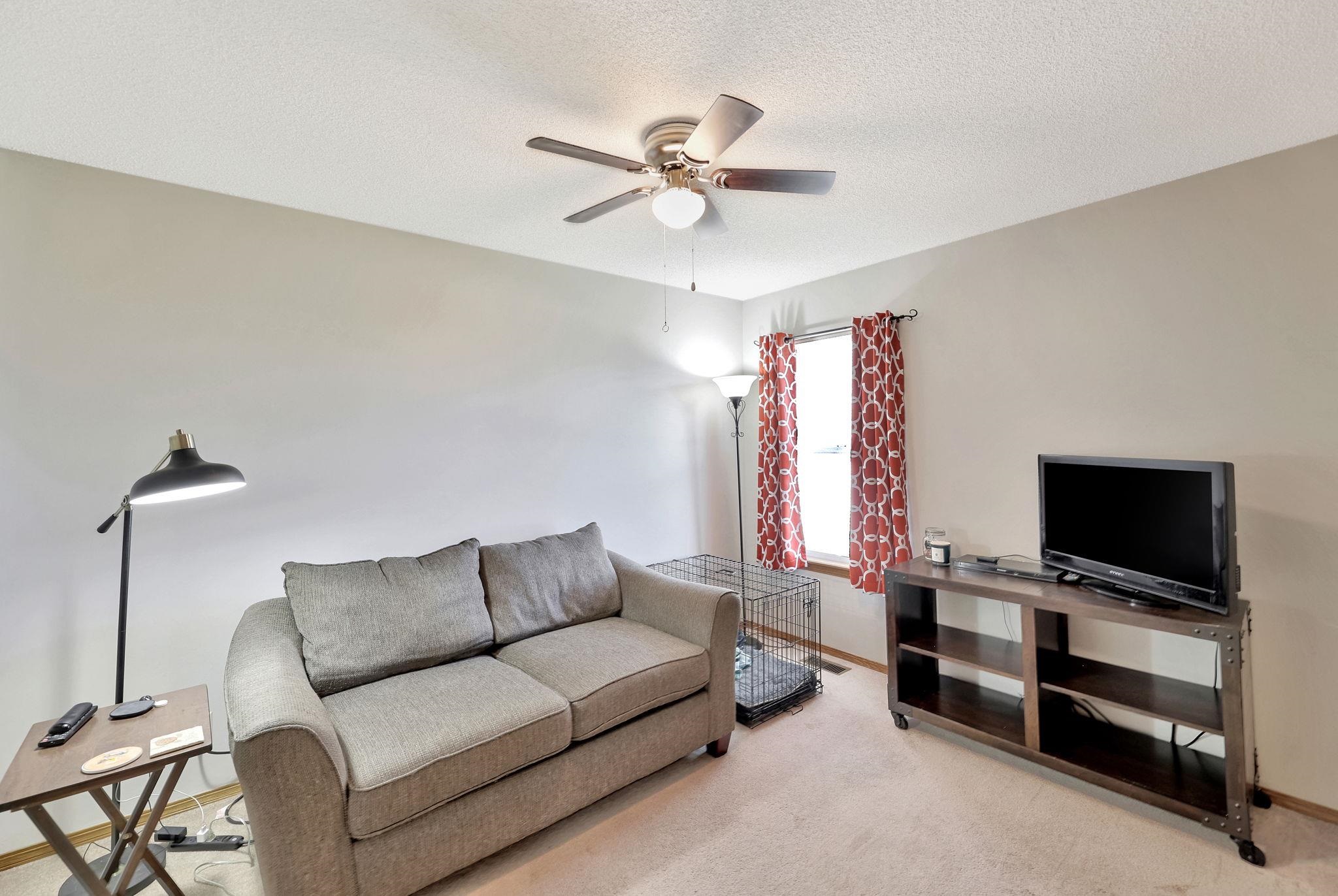 Wichita, Kansas 67205, United States, 5 Bedrooms Bedrooms, ,3 BathroomsBathrooms,Residential,Pending,61656