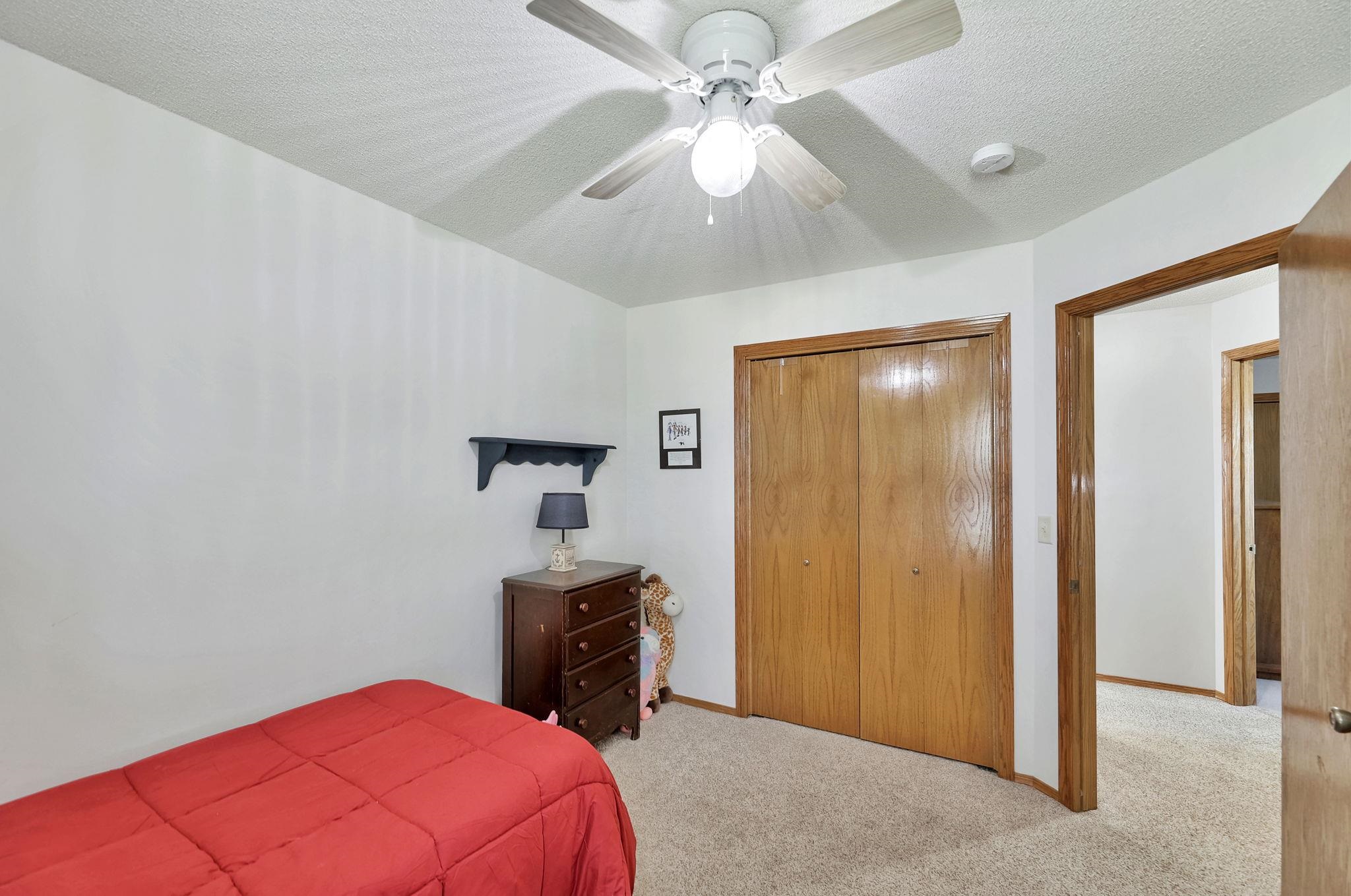 Wichita, Kansas 67205, United States, 5 Bedrooms Bedrooms, ,3 BathroomsBathrooms,Residential,Pending,61656