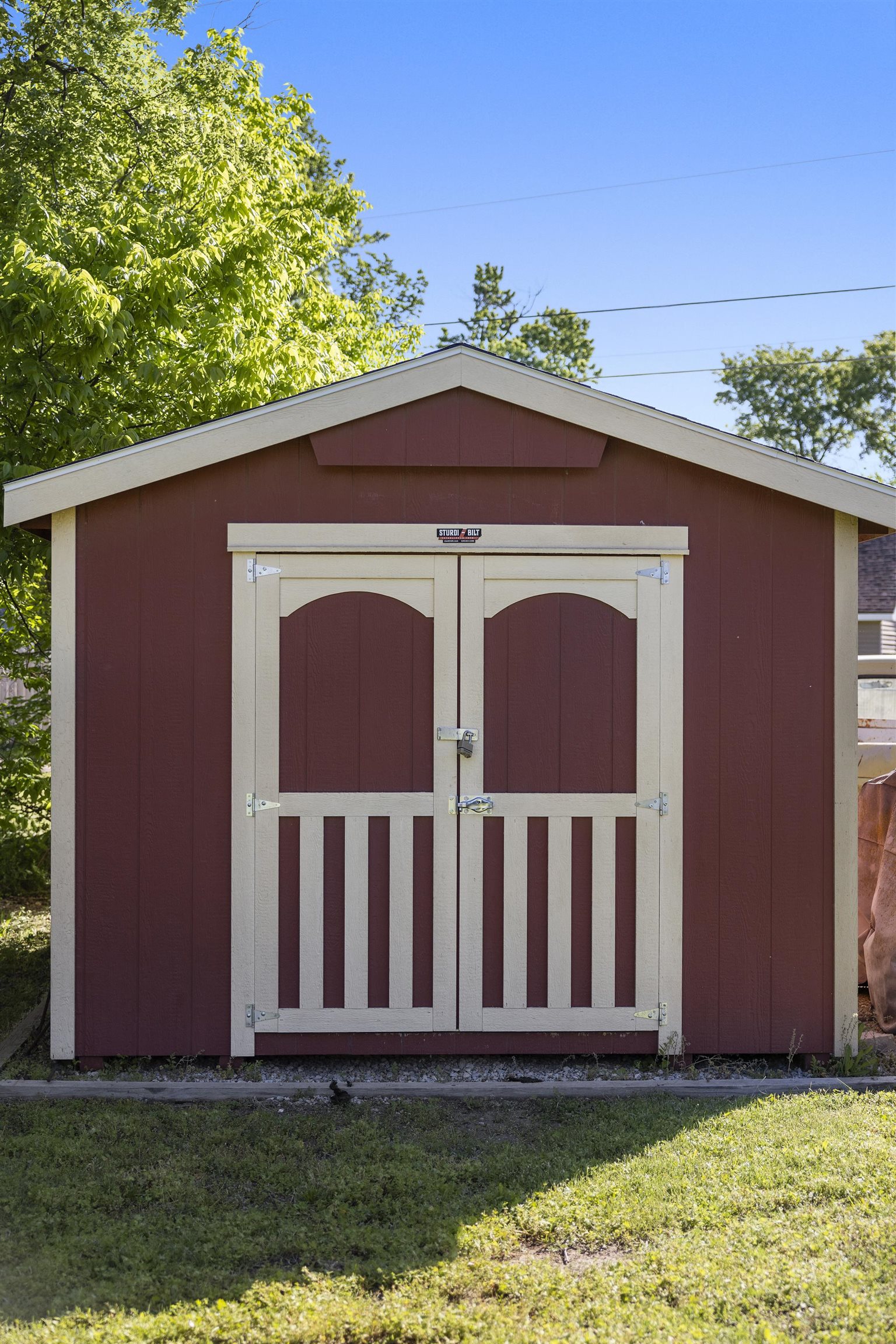 304 E Market St, Burrton, Kansas image 33