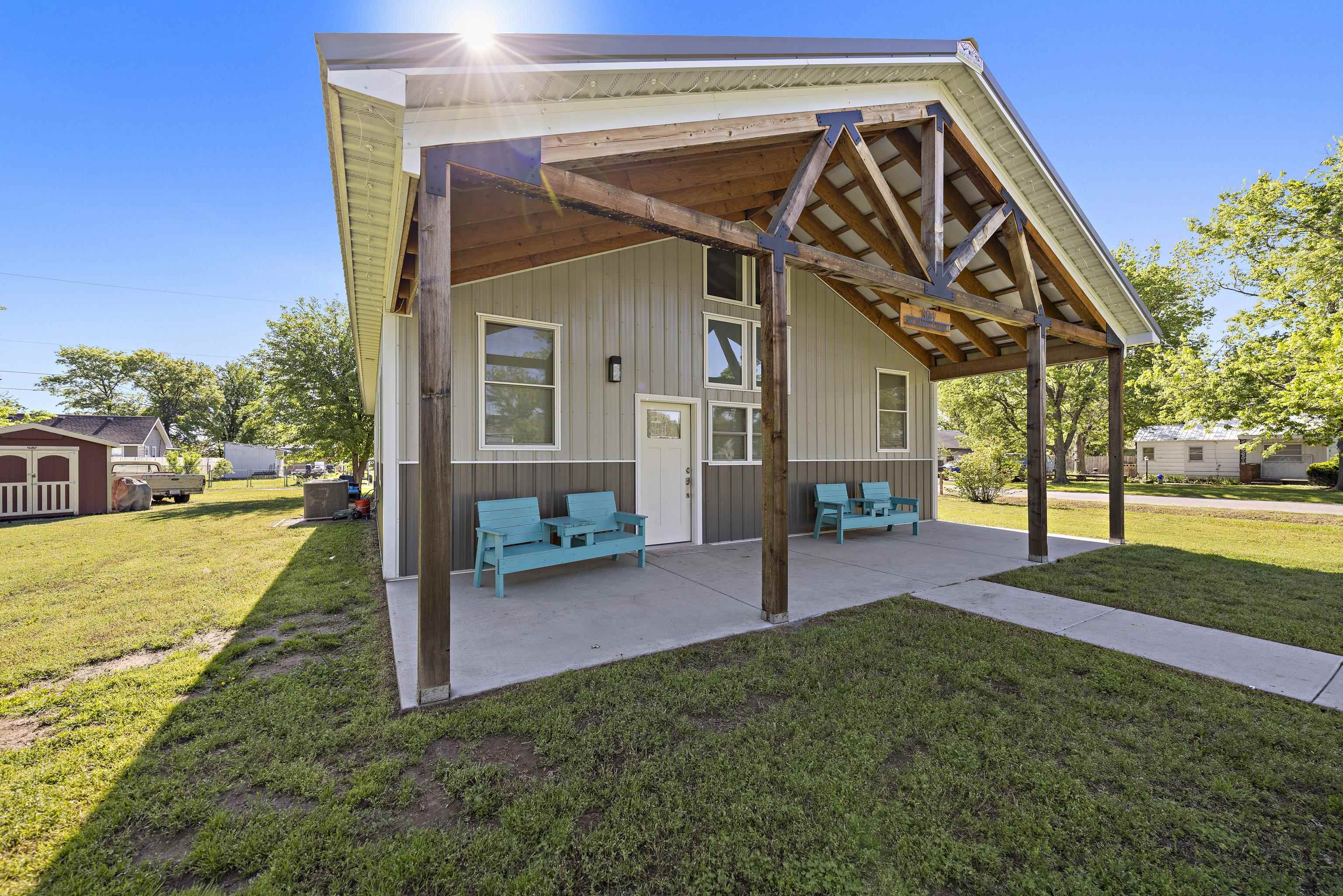 304 E Market St, Burrton, Kansas image 4