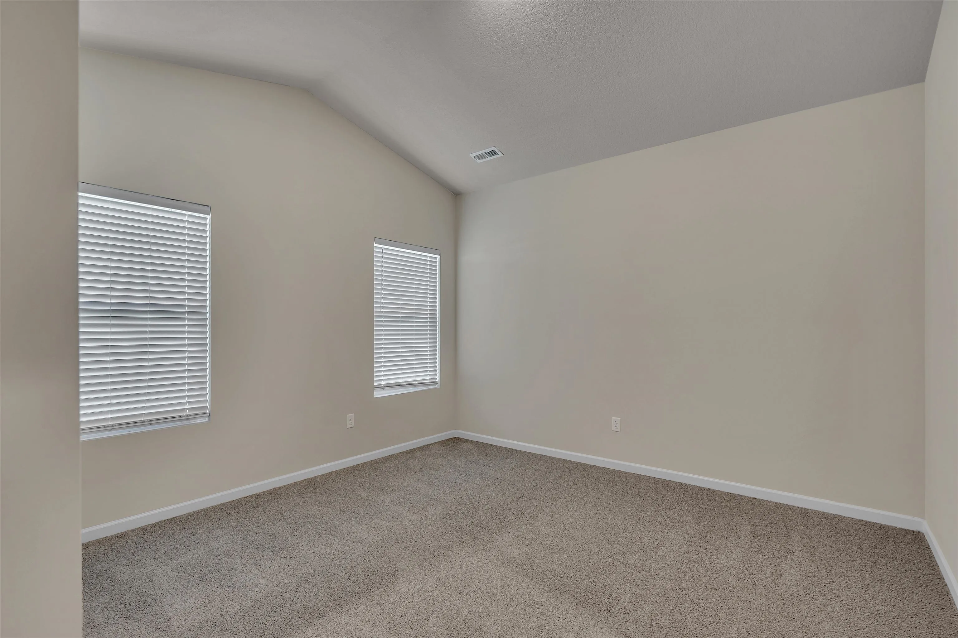 Derby, Kansas 67037, United States, 4 Bedrooms Bedrooms, ,2 BathroomsBathrooms,Residential,Active,164546