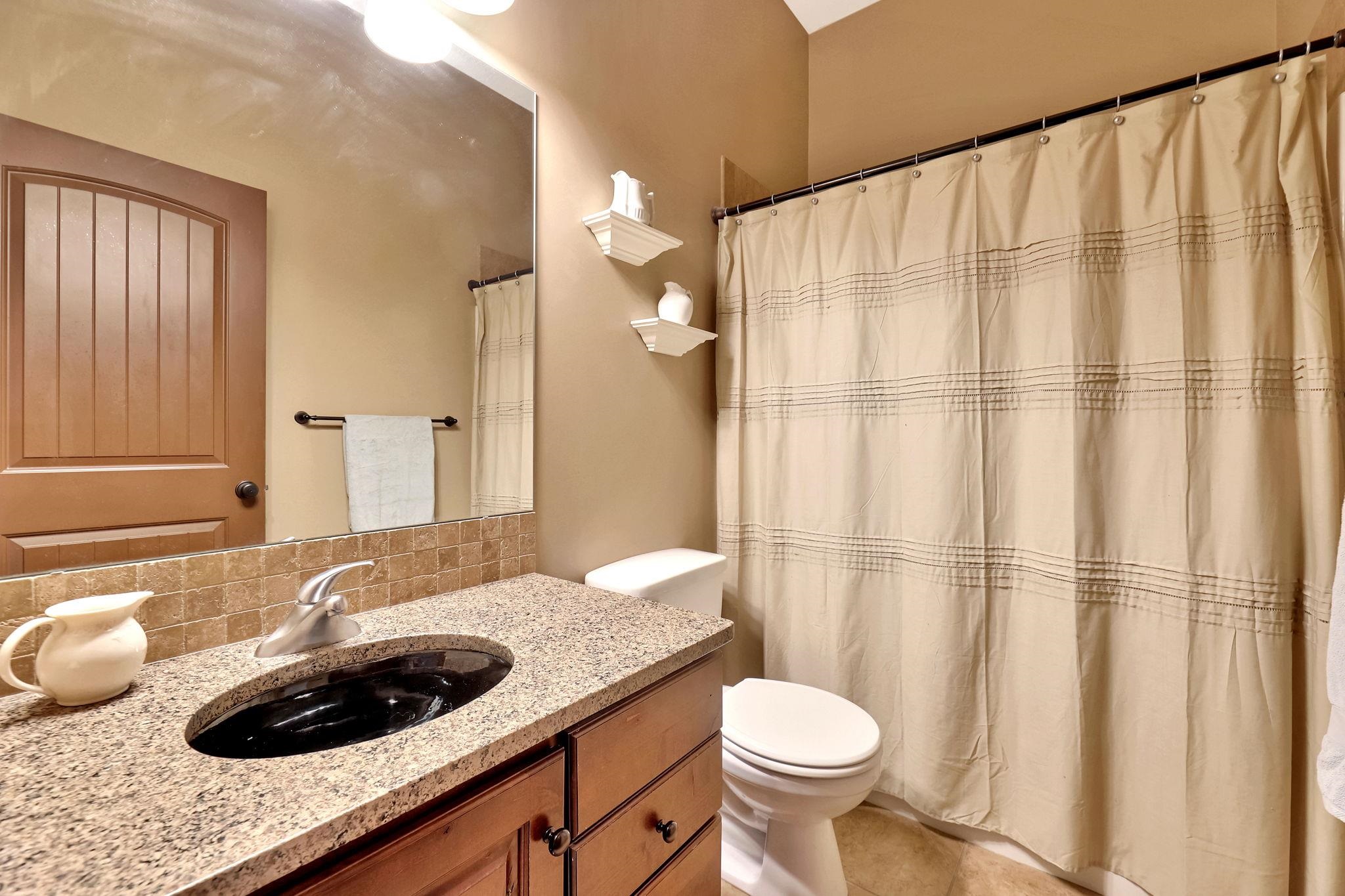 Wichita, Kansas 67205, United States, 5 Bedrooms Bedrooms, ,3 BathroomsBathrooms,Residential,Pending,56205