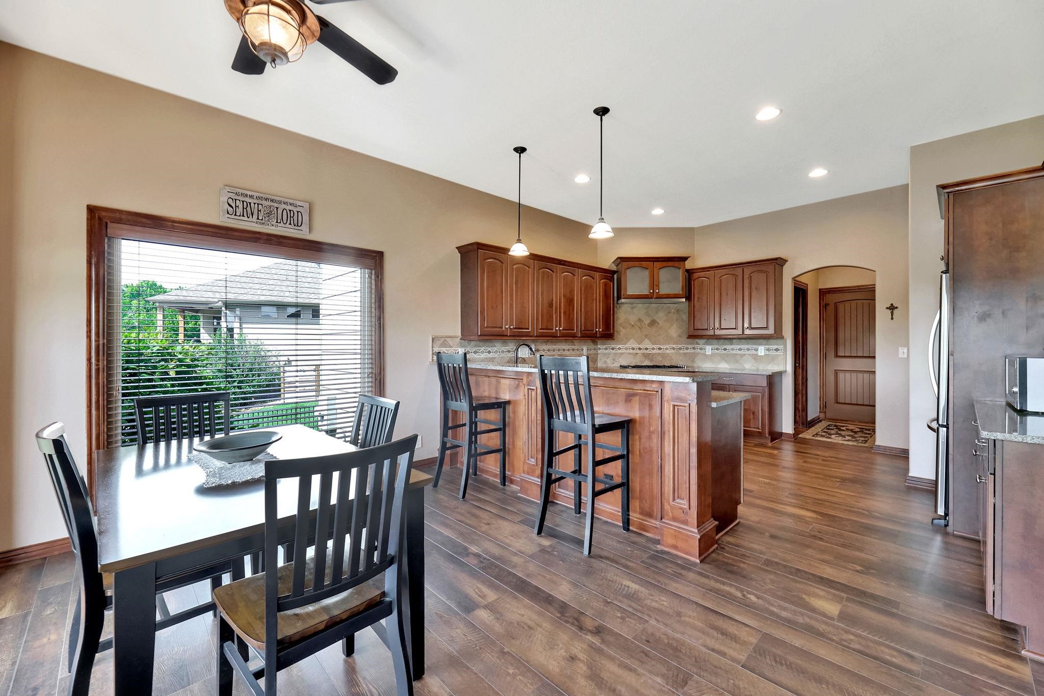 Wichita, Kansas 67205, United States, 5 Bedrooms Bedrooms, ,3 BathroomsBathrooms,Residential,Pending,56205