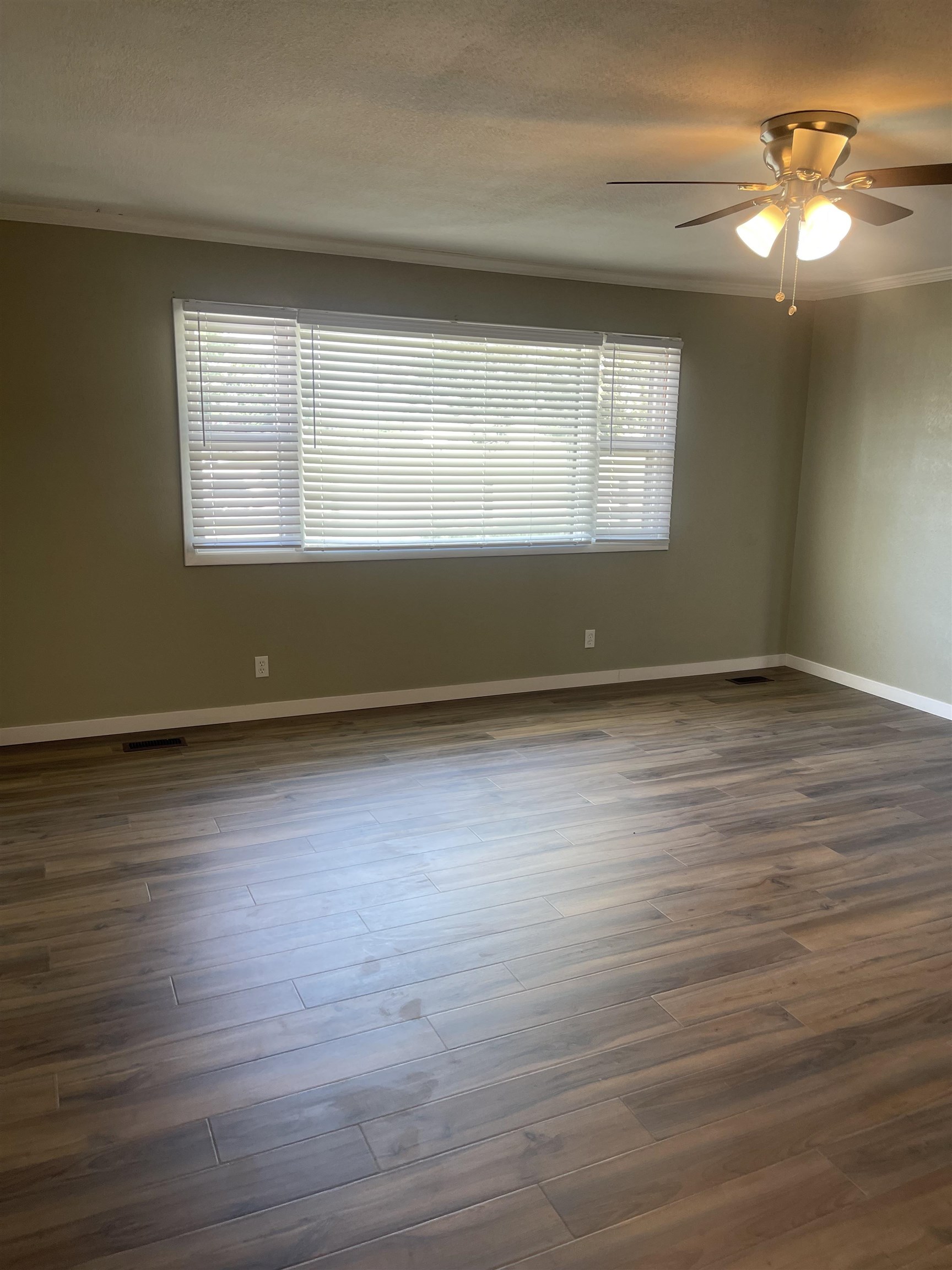 4601 Mainline Dr, Hutchinson, Kansas image 20