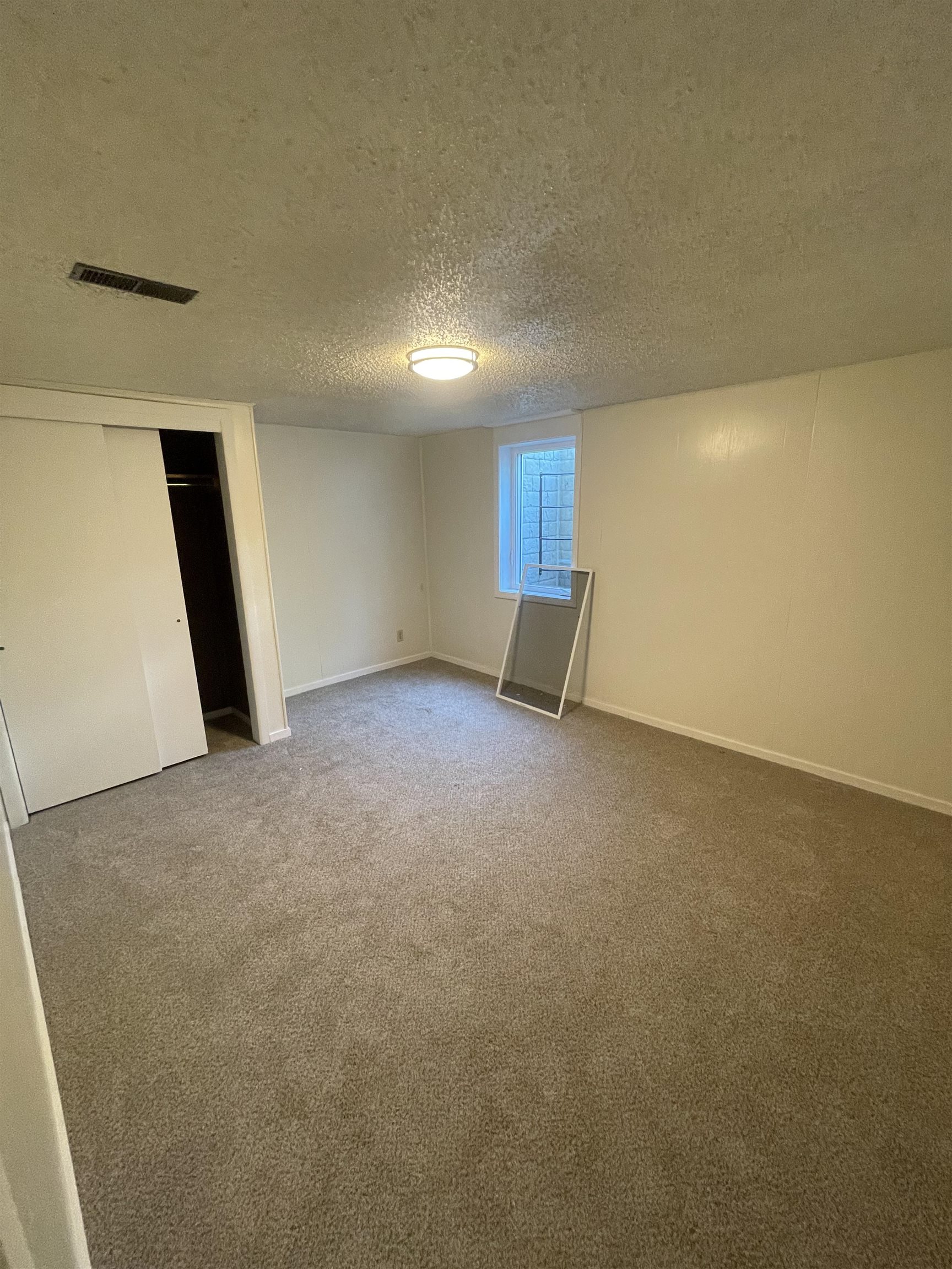 4601 Mainline Dr, Hutchinson, Kansas image 33
