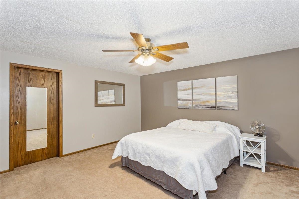 1103 Chestnut St, Halstead, Kansas image 22