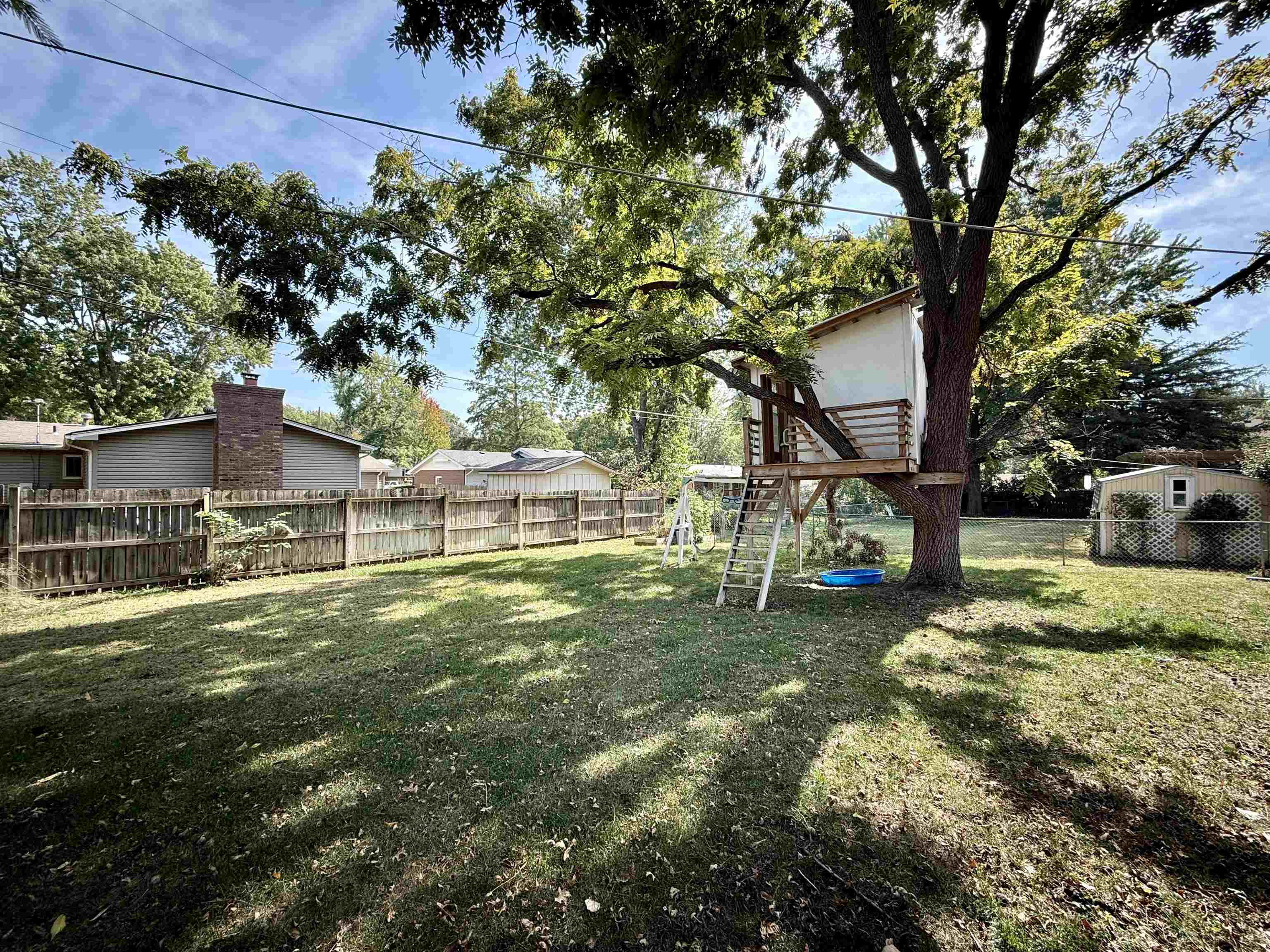 1954 N Belmont St, El Dorado, Kansas image 32