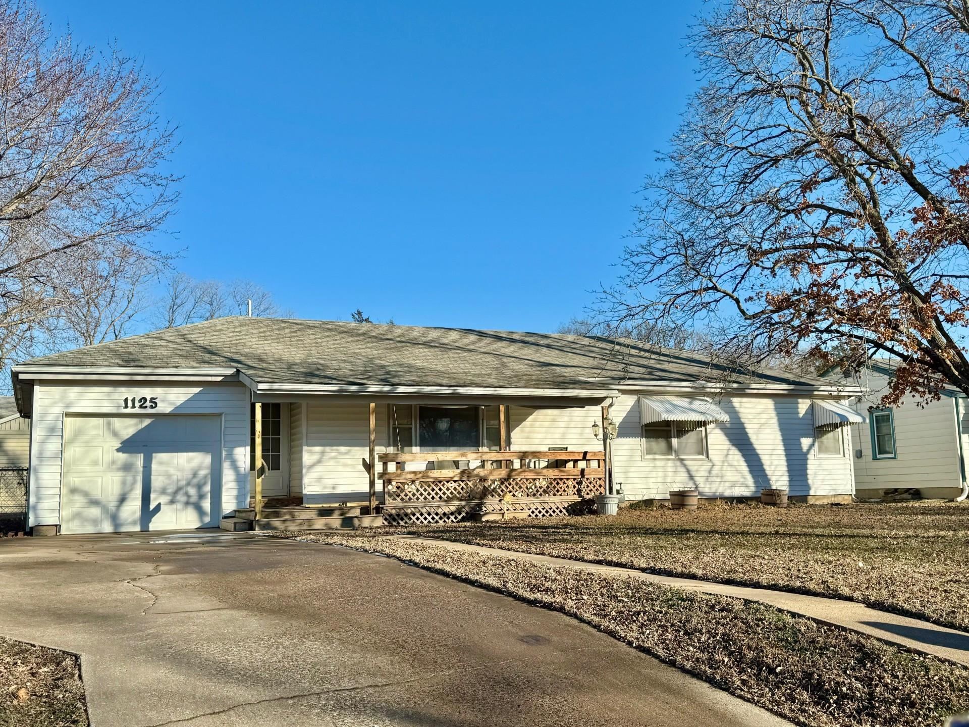 1125 N Jefferson Ave, Wellington, Kansas image 1