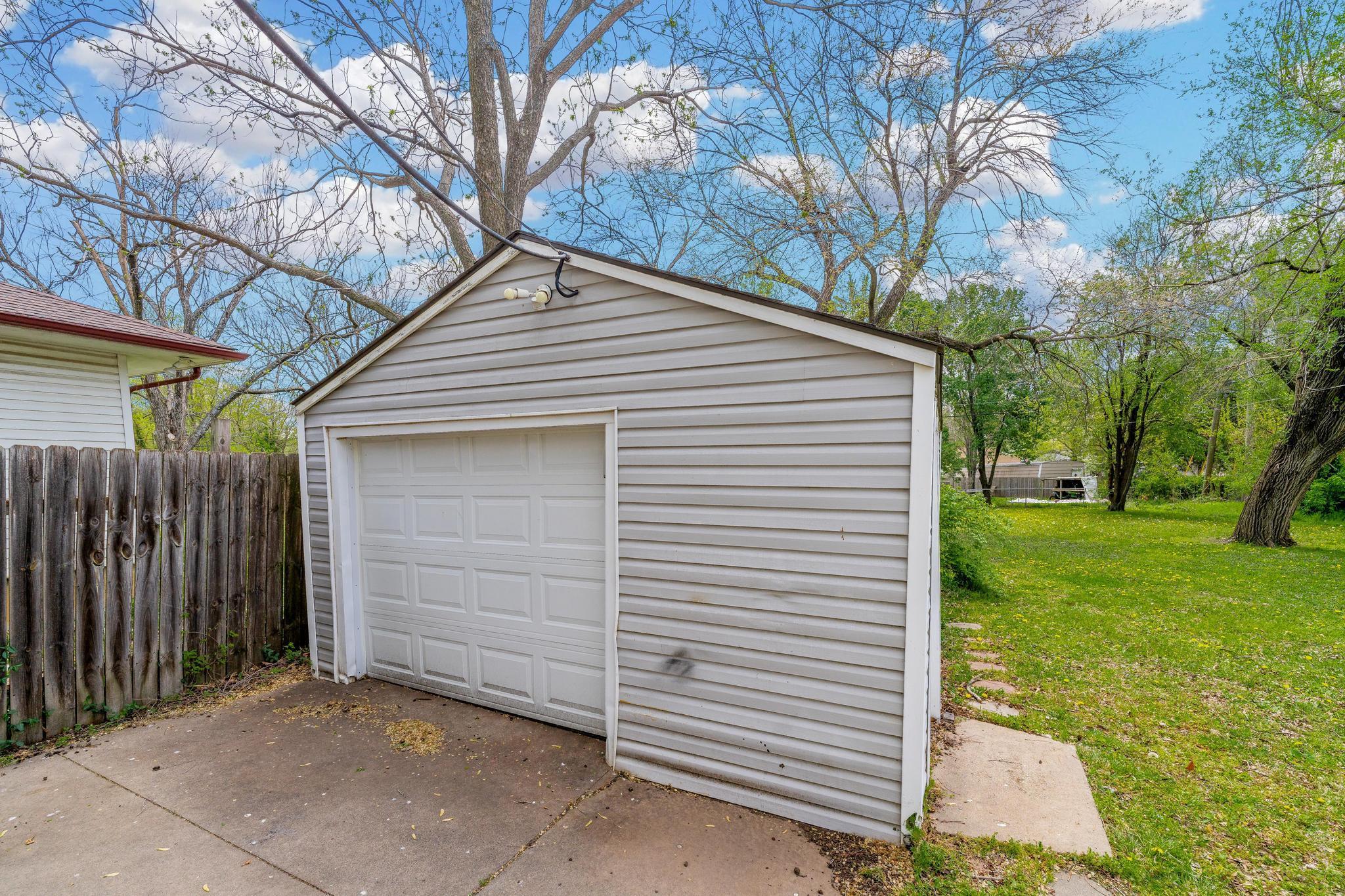 1409 Edgemoor St, El Dorado, Kansas image 22