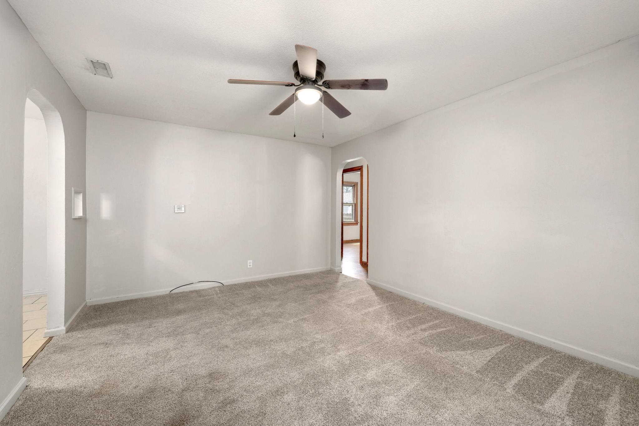1409 Edgemoor St, El Dorado, Kansas image 5