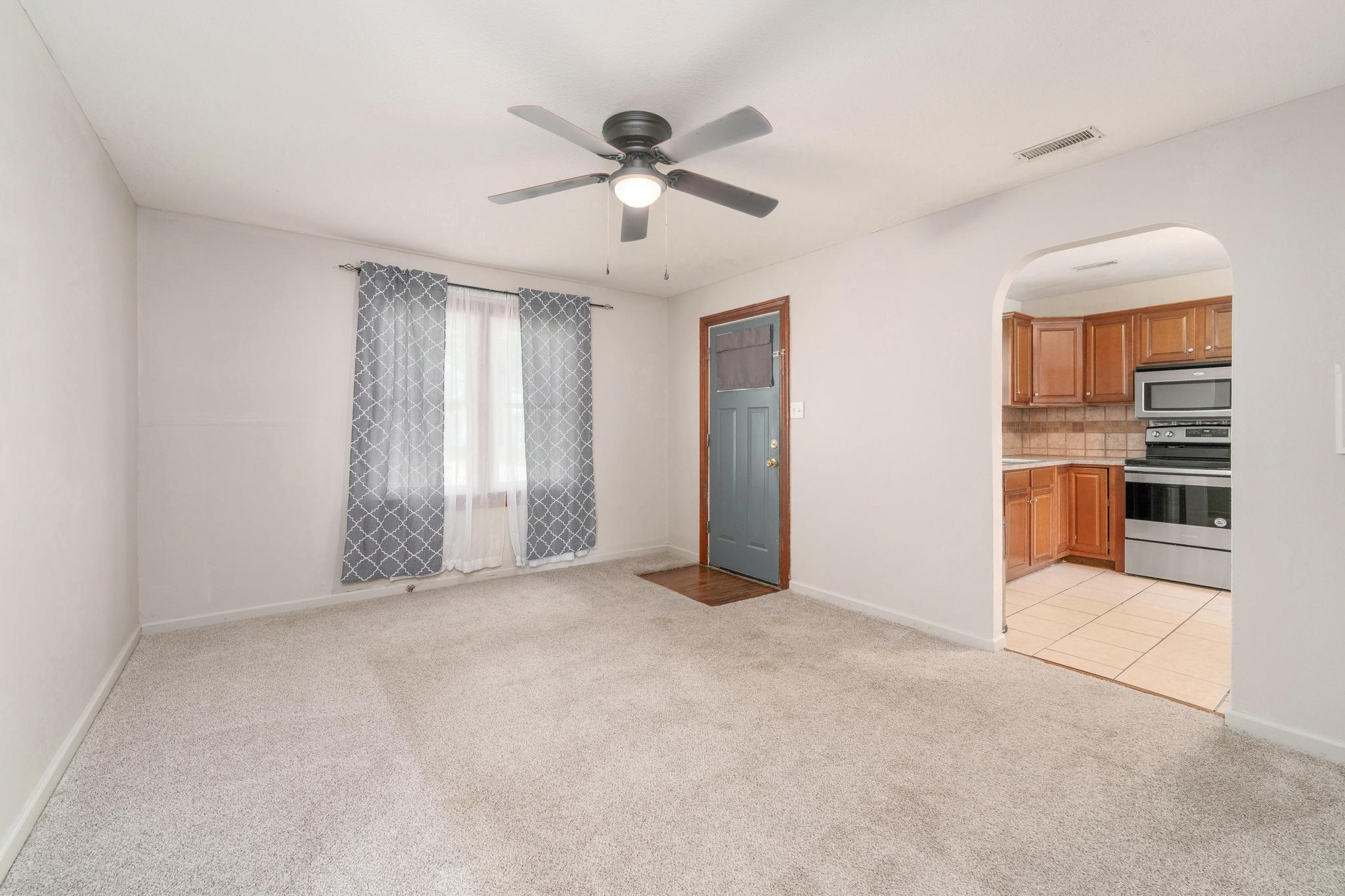 1409 Edgemoor St, El Dorado, Kansas image 7