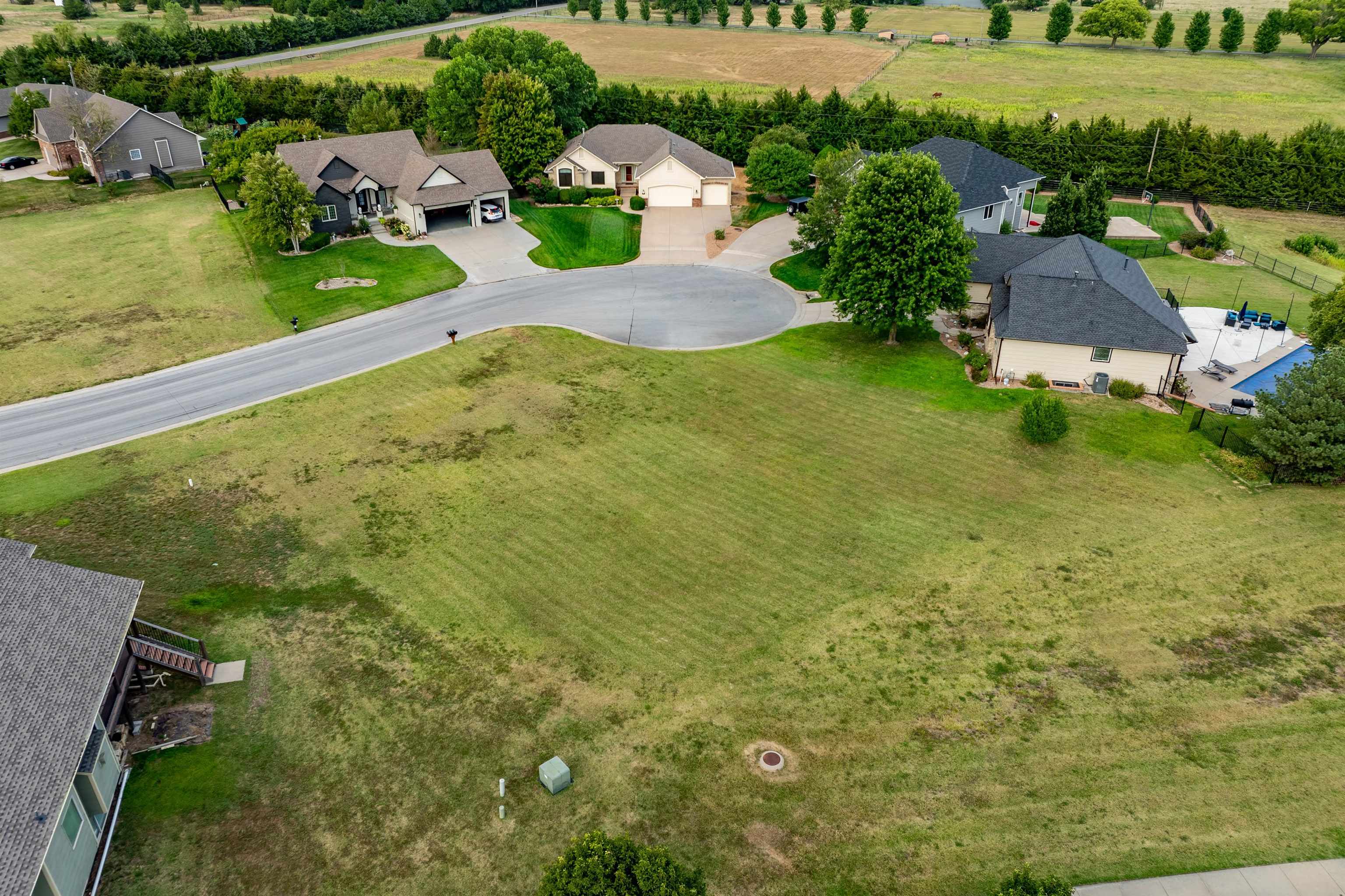 607 E Aspen Creek Ct, Andover, Kansas image 7