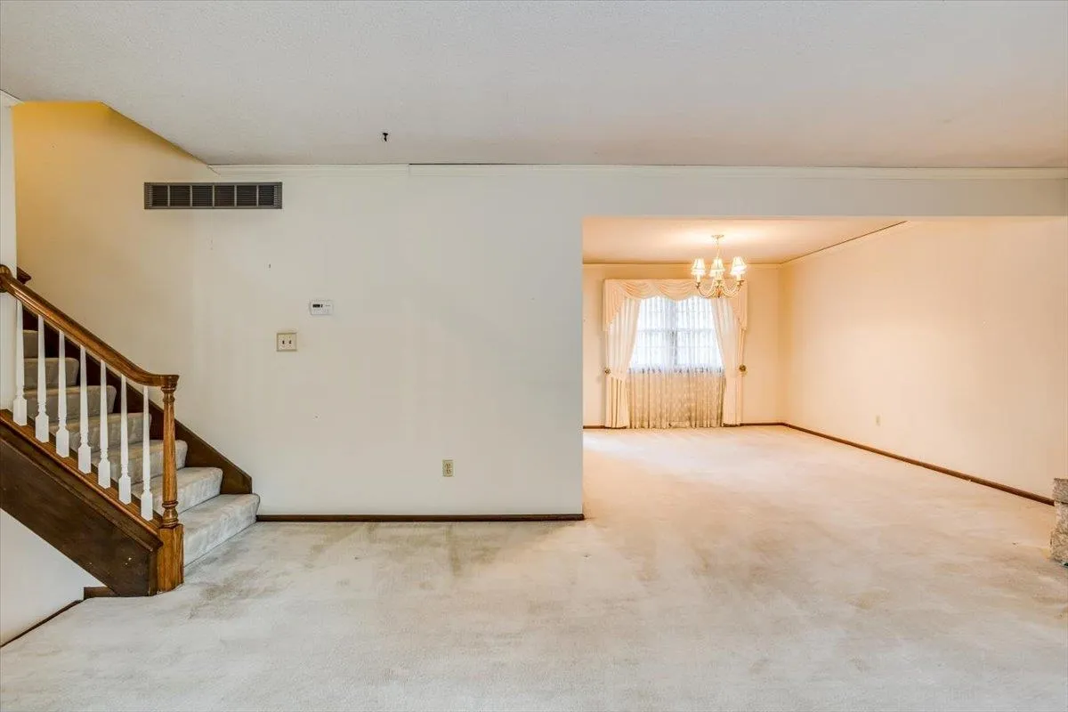 Derby, Kansas 67037, United States, 3 Bedrooms Bedrooms, ,3 BathroomsBathrooms,Residential,Pending,28831