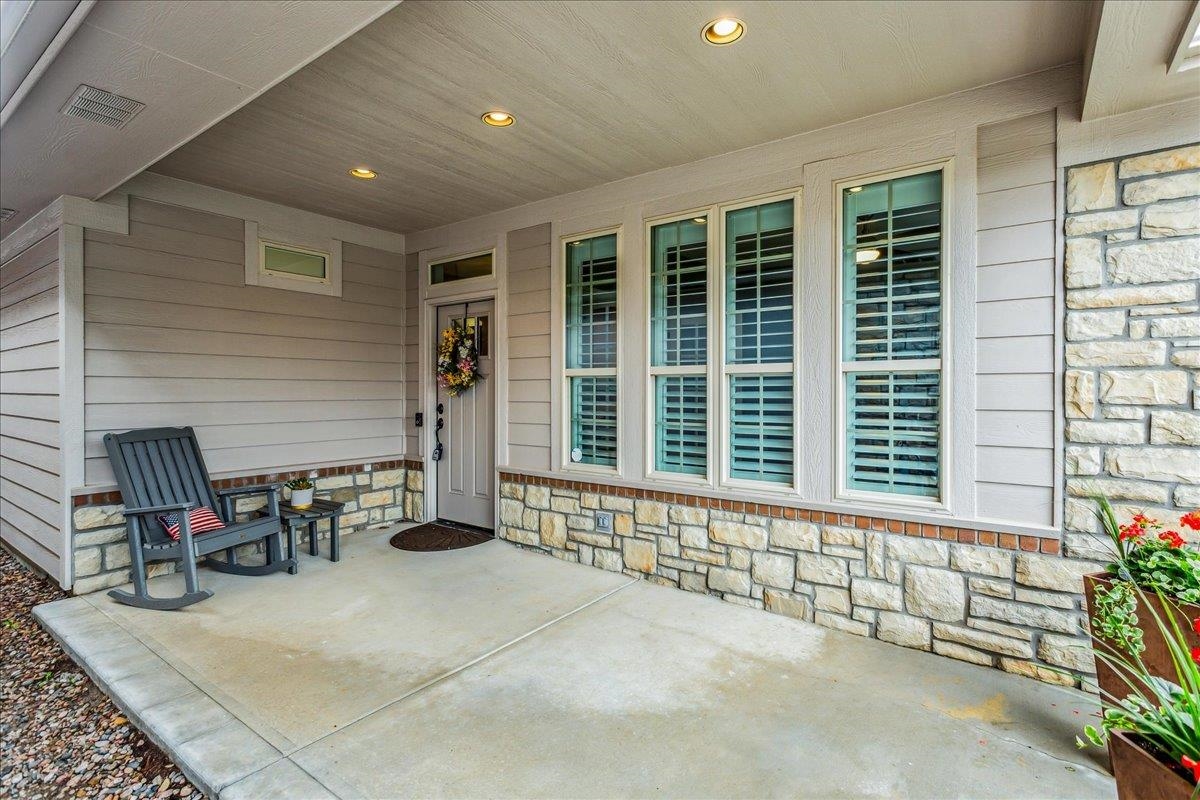 9709 W Village Pl, Maize, Kansas image 3