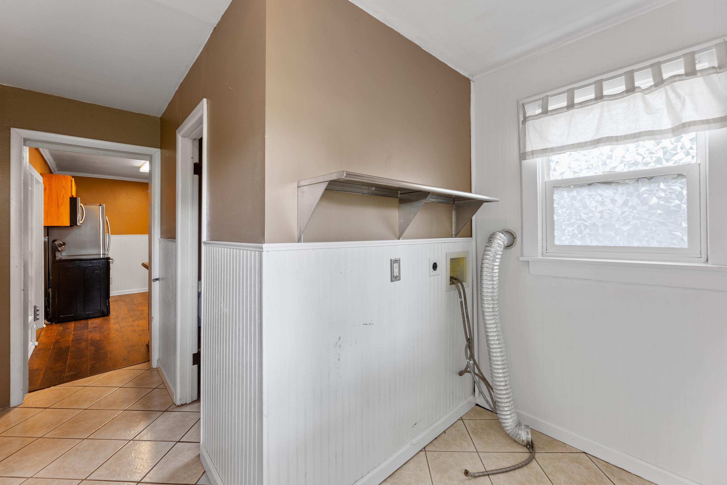 415 E 4th St, Newton, Kansas image 16