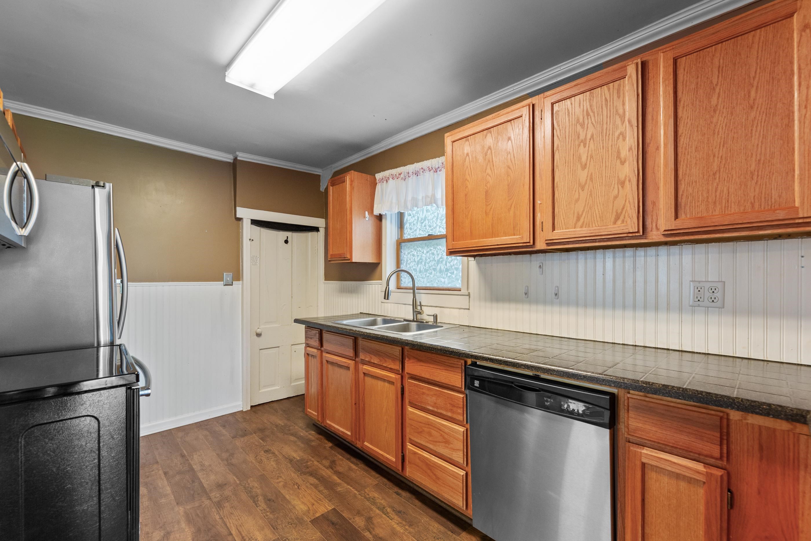 415 E 4th St, Newton, Kansas image 12