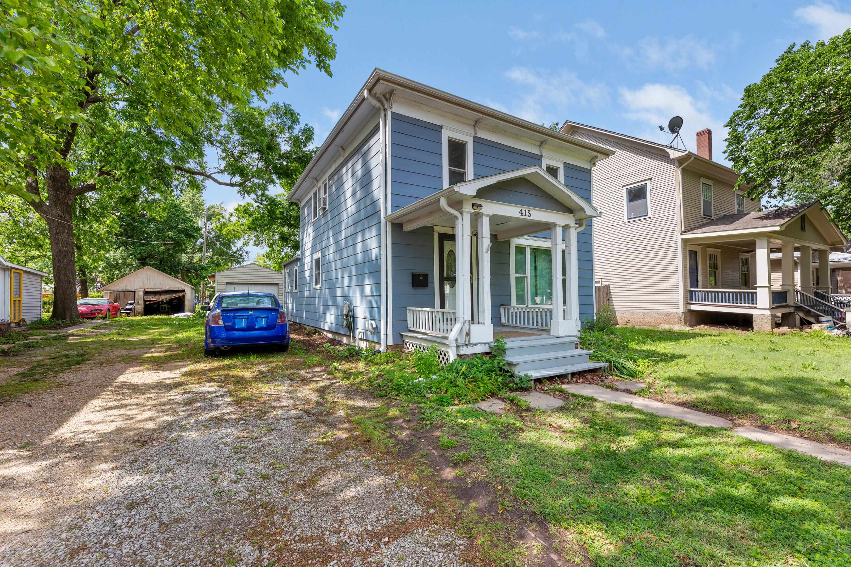 415 E 4th St, Newton, Kansas image 2