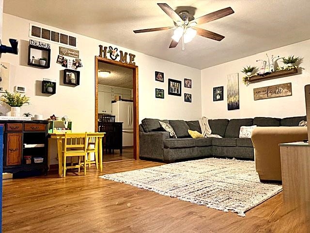2058 Wesley St, Salina, Virginia image 3