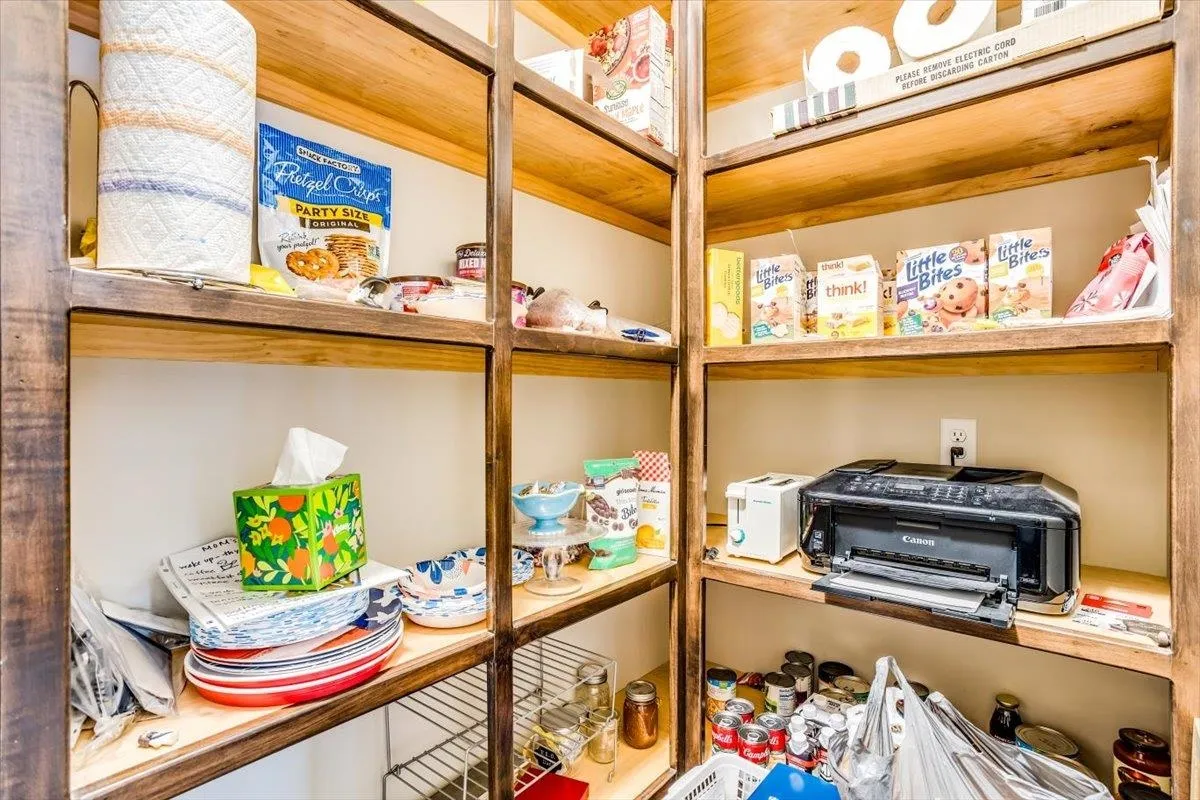 Derby, Kansas 67037, United States, 2 Bedrooms Bedrooms, ,2 BathroomsBathrooms,Residential,Pending,21760