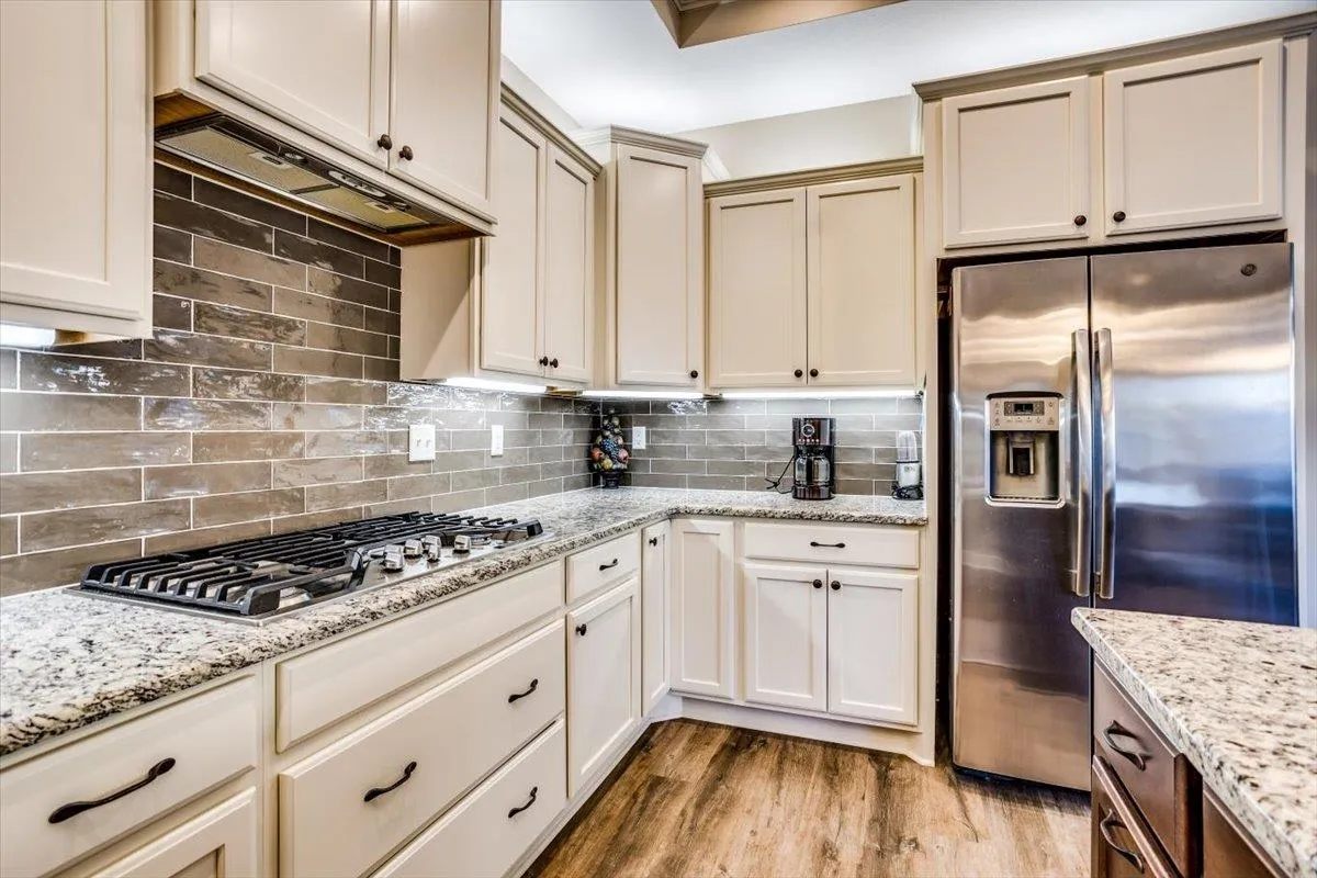 Derby, Kansas 67037, United States, 2 Bedrooms Bedrooms, ,2 BathroomsBathrooms,Residential,Pending,21760