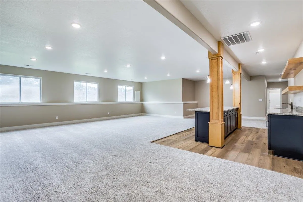 Derby, Kansas 67037, United States, 5 Bedrooms Bedrooms, ,4 BathroomsBathrooms,Residential,Active,62246